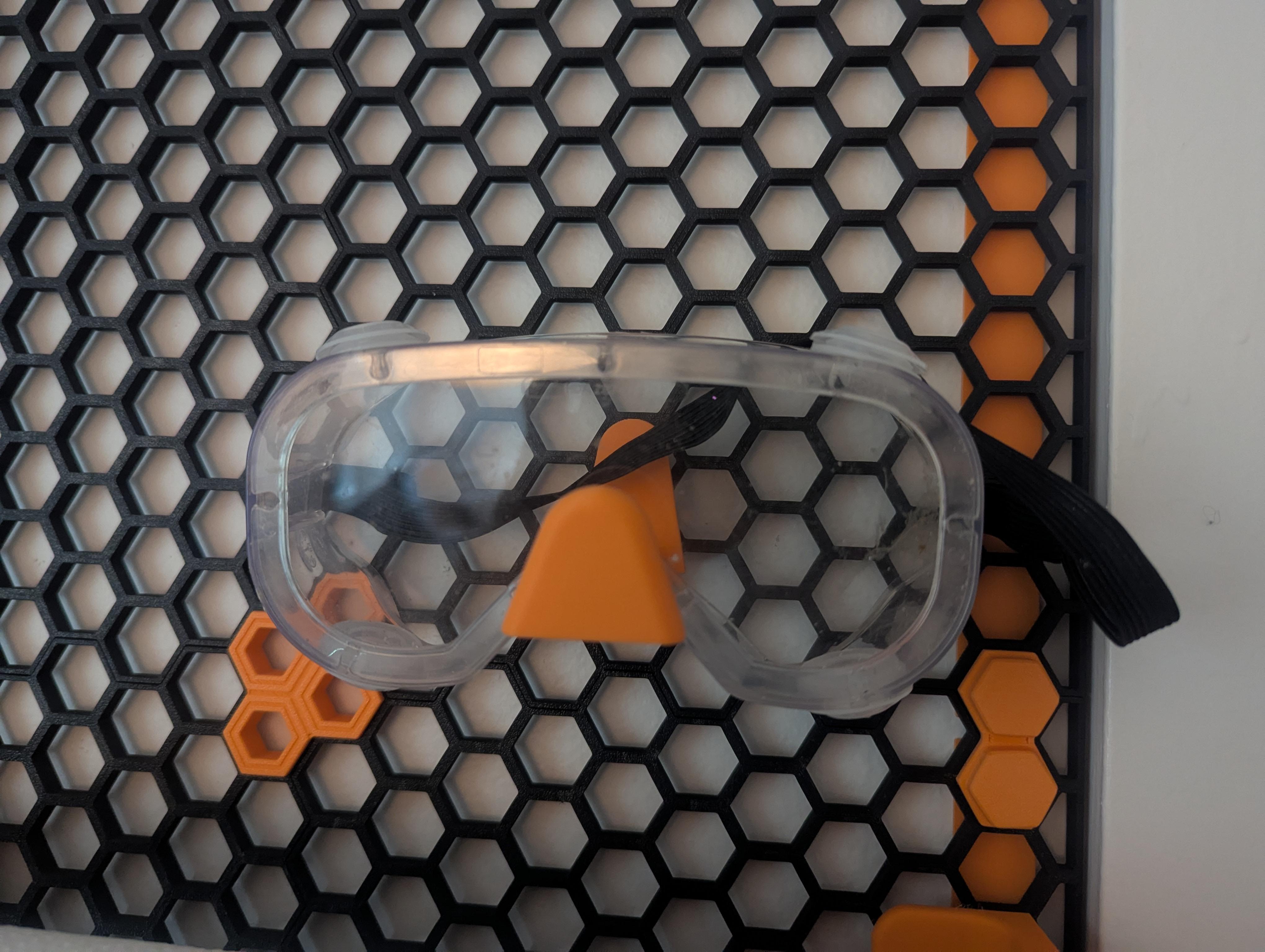 HSW Safety Goggle Holder
