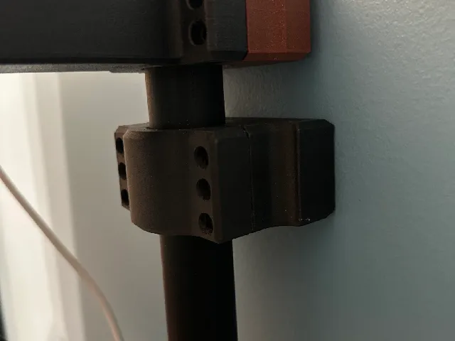 Wall mount for 35mm tube