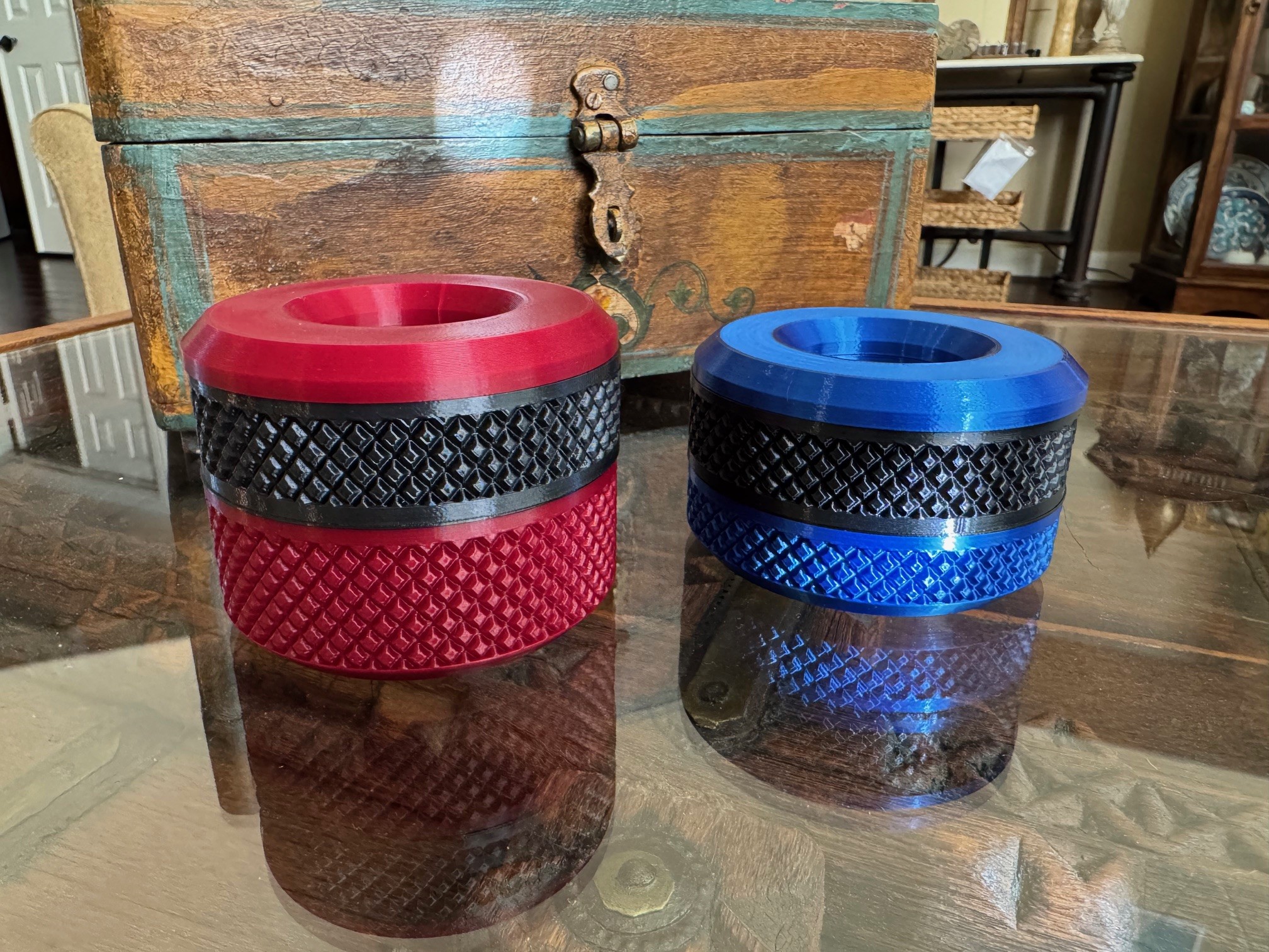 Larger Case for Irising Door Dice Holder