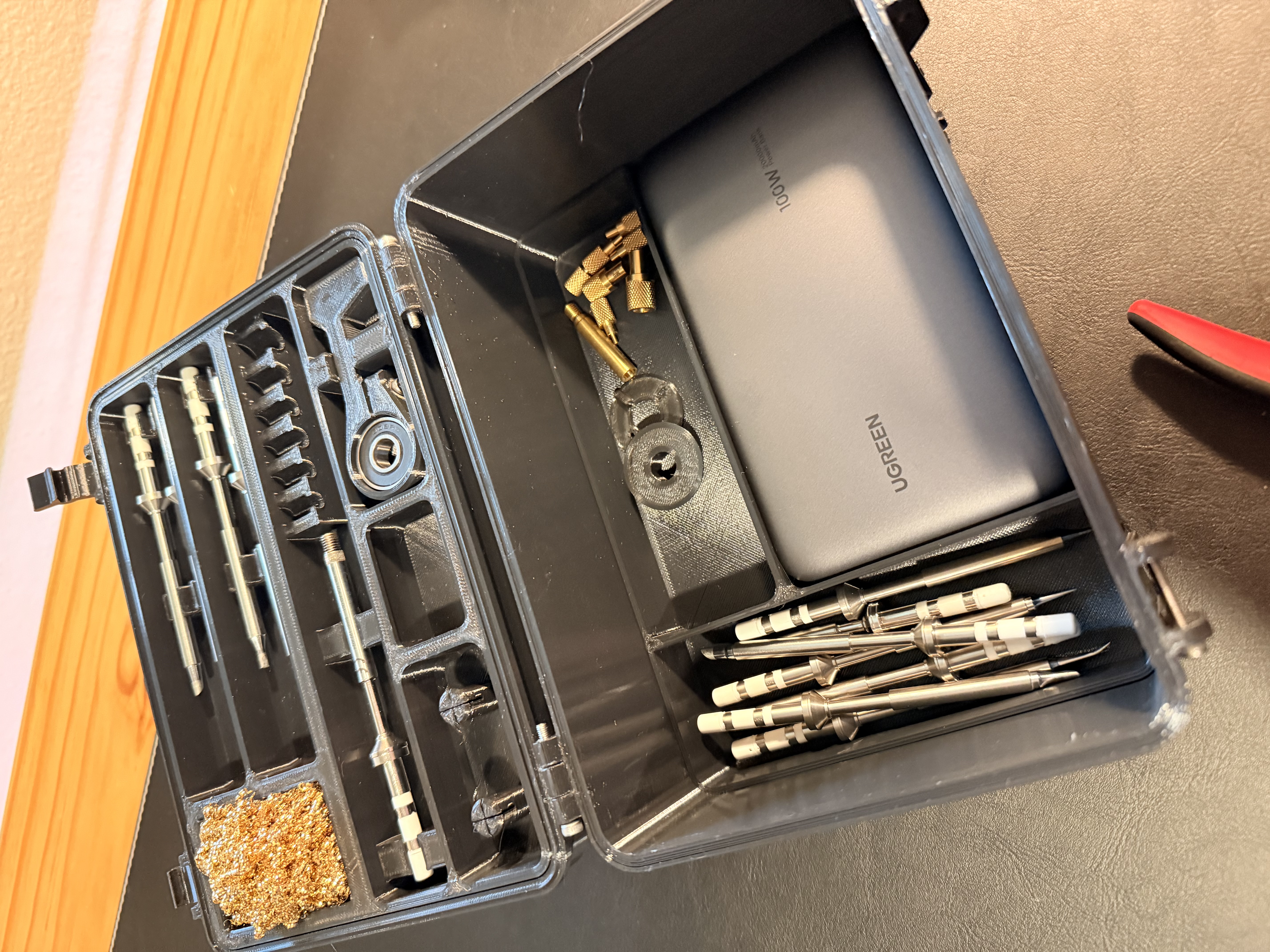 Battery spacer with larger compartments