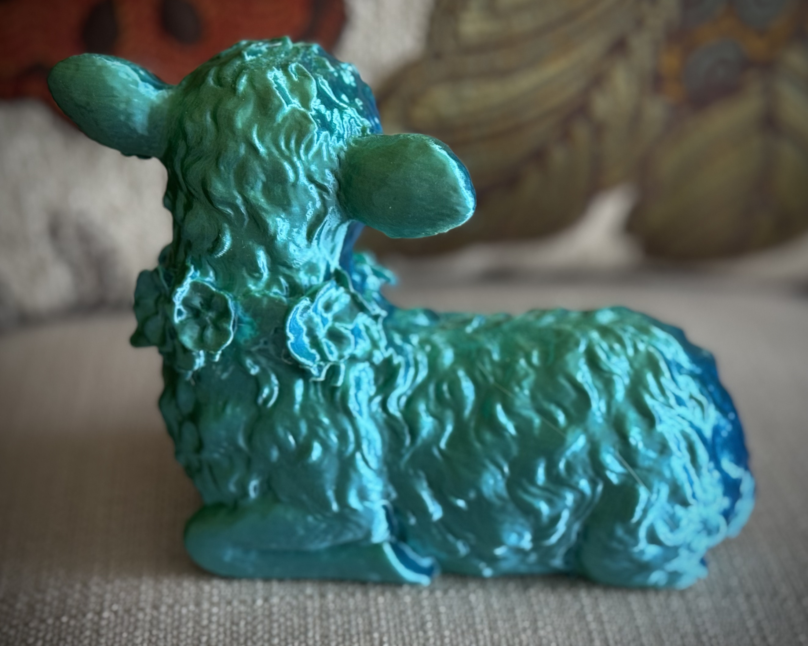 Sitting/Laying Down Lamb — thumbnail 4