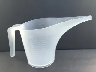 Funnel Pitcher