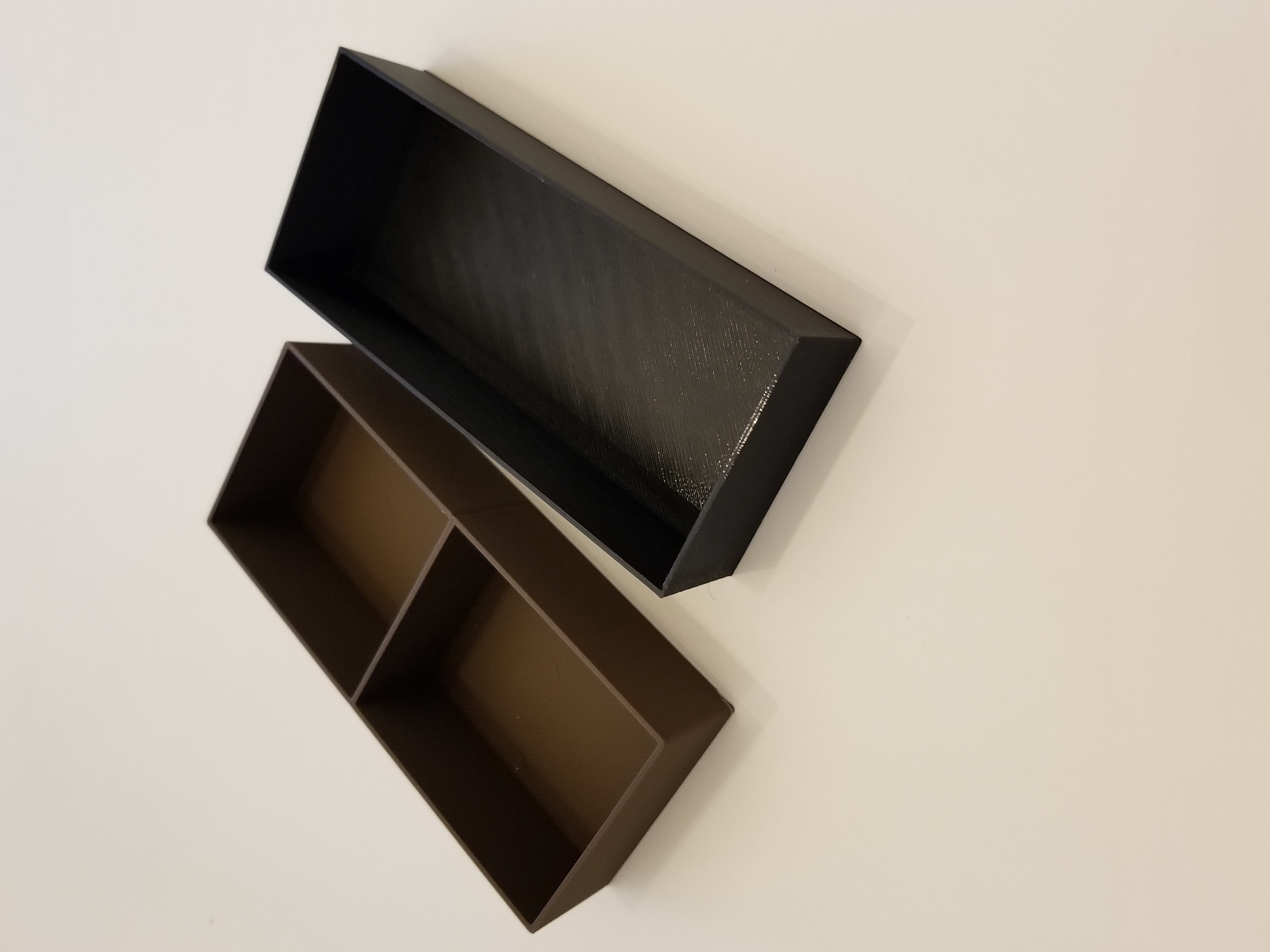 Small box for filament swatches