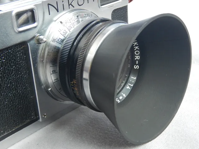 Nikon Gegenlichtblende 5cm f1,4 Messsucher; Lens hood Nikon 5cm f1.4 rangefinder M43 x 0,5