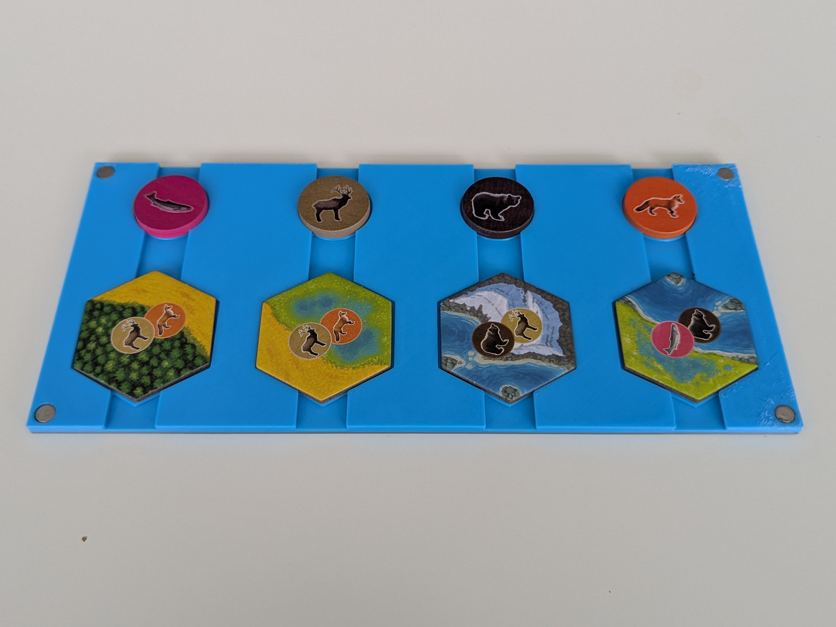 Cascadia Organizer Modification - Lid with Tile Sockets