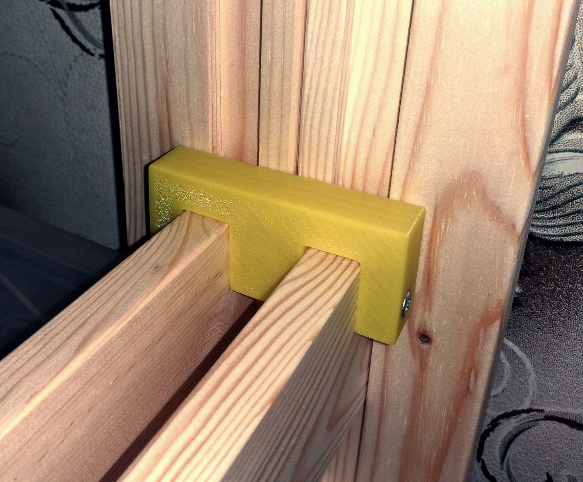 Retreat shelving connector