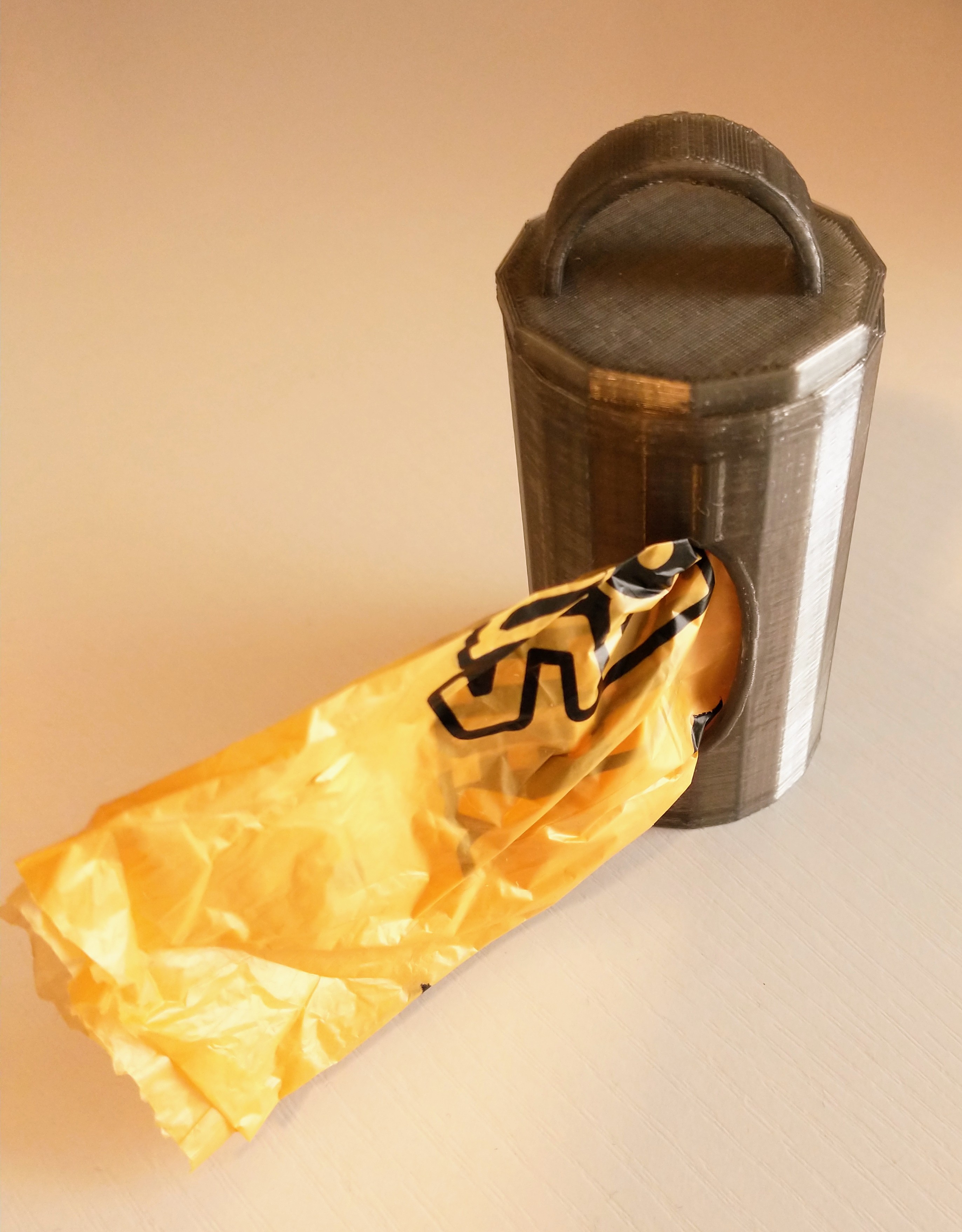 Simple holder for poop bag rolls