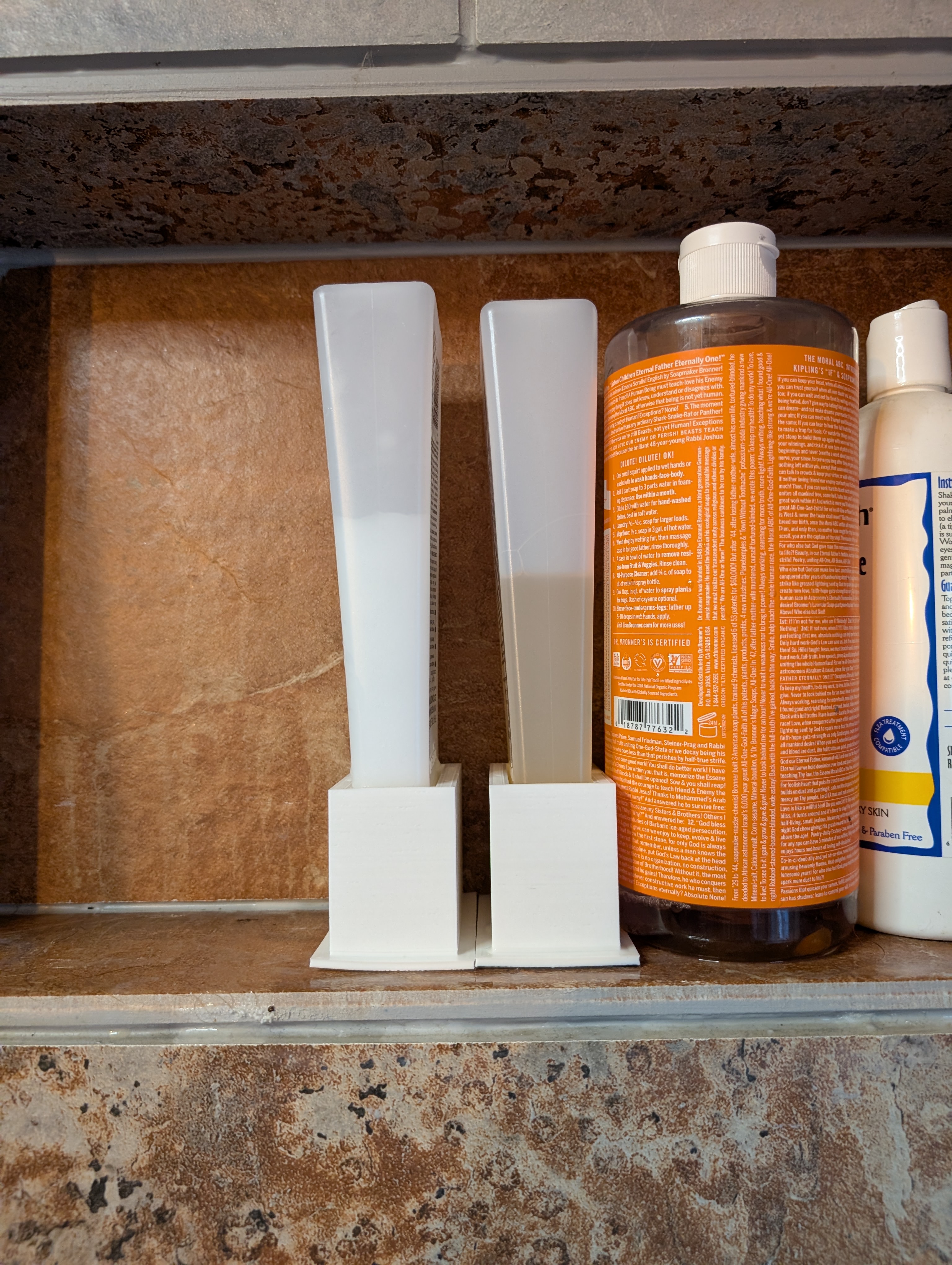 Holder for Giovanna Eco Chic Shampoo