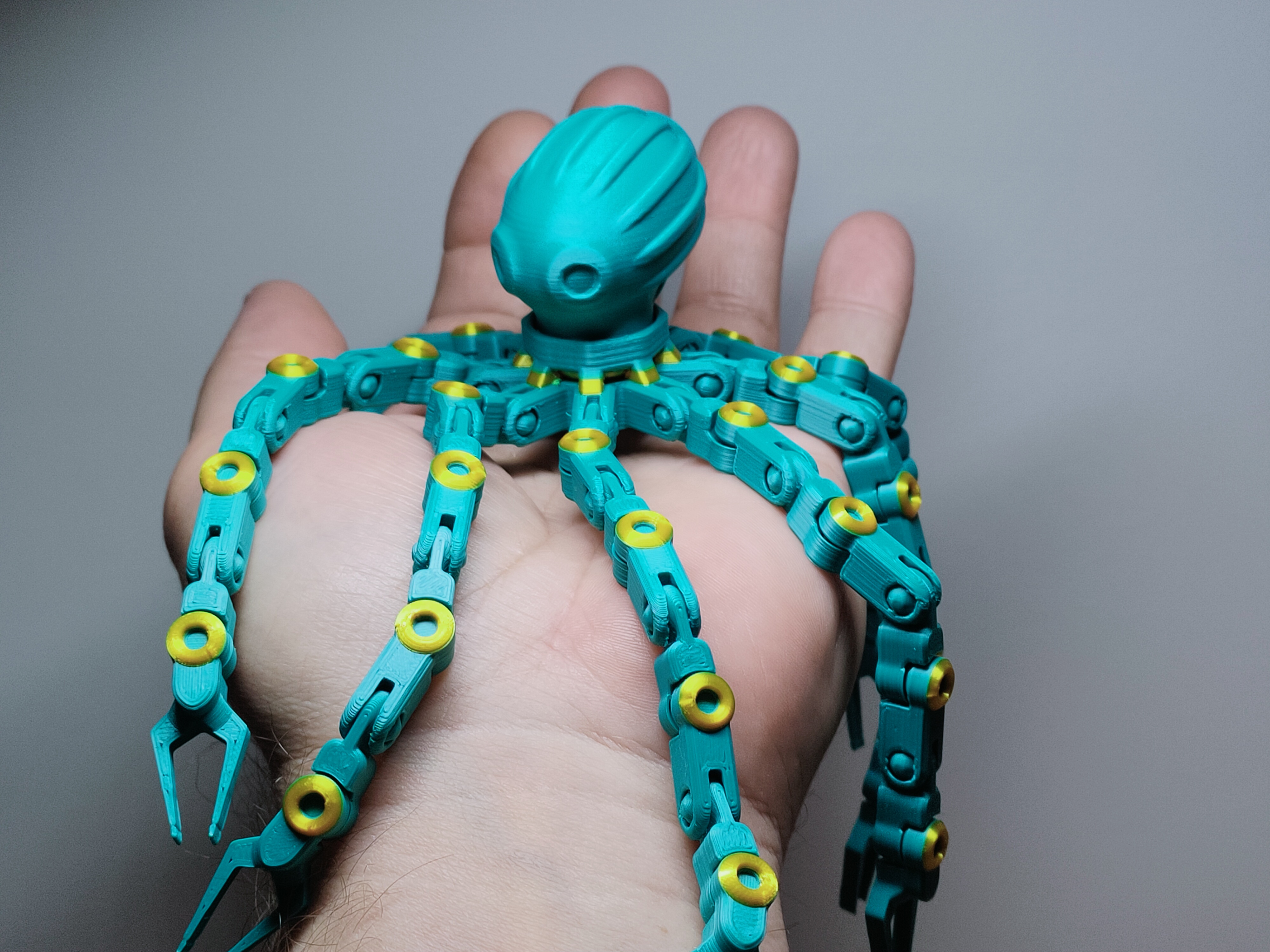 Armored robotic octopus