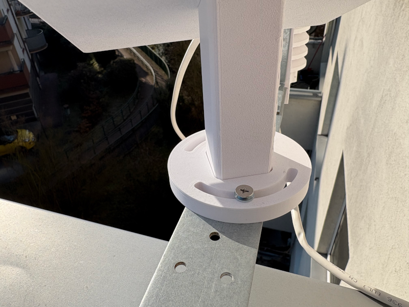 Solar panel case and mount — miniatura 5