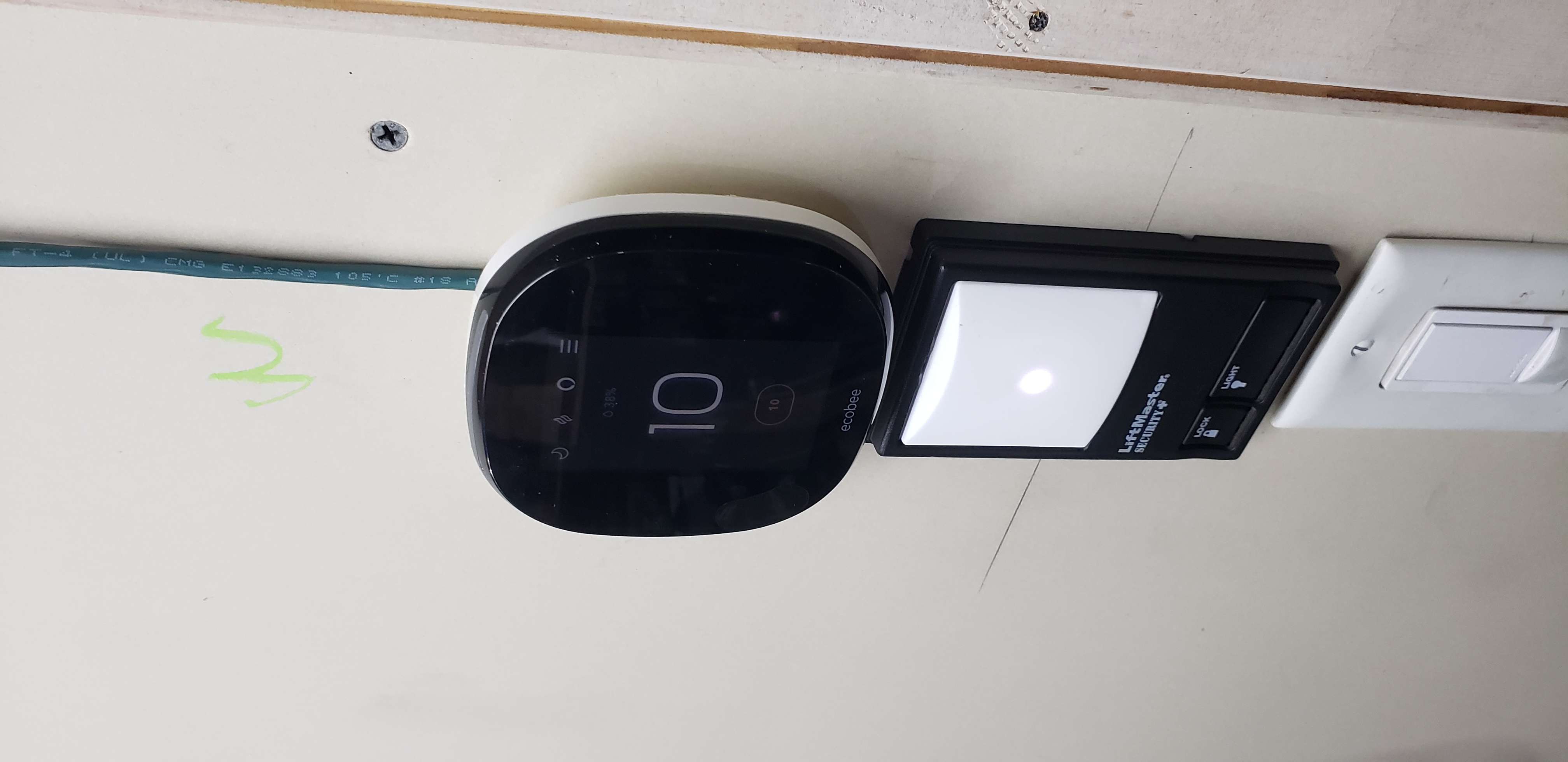 Ecobee 4 surface mount — thumbnail 2