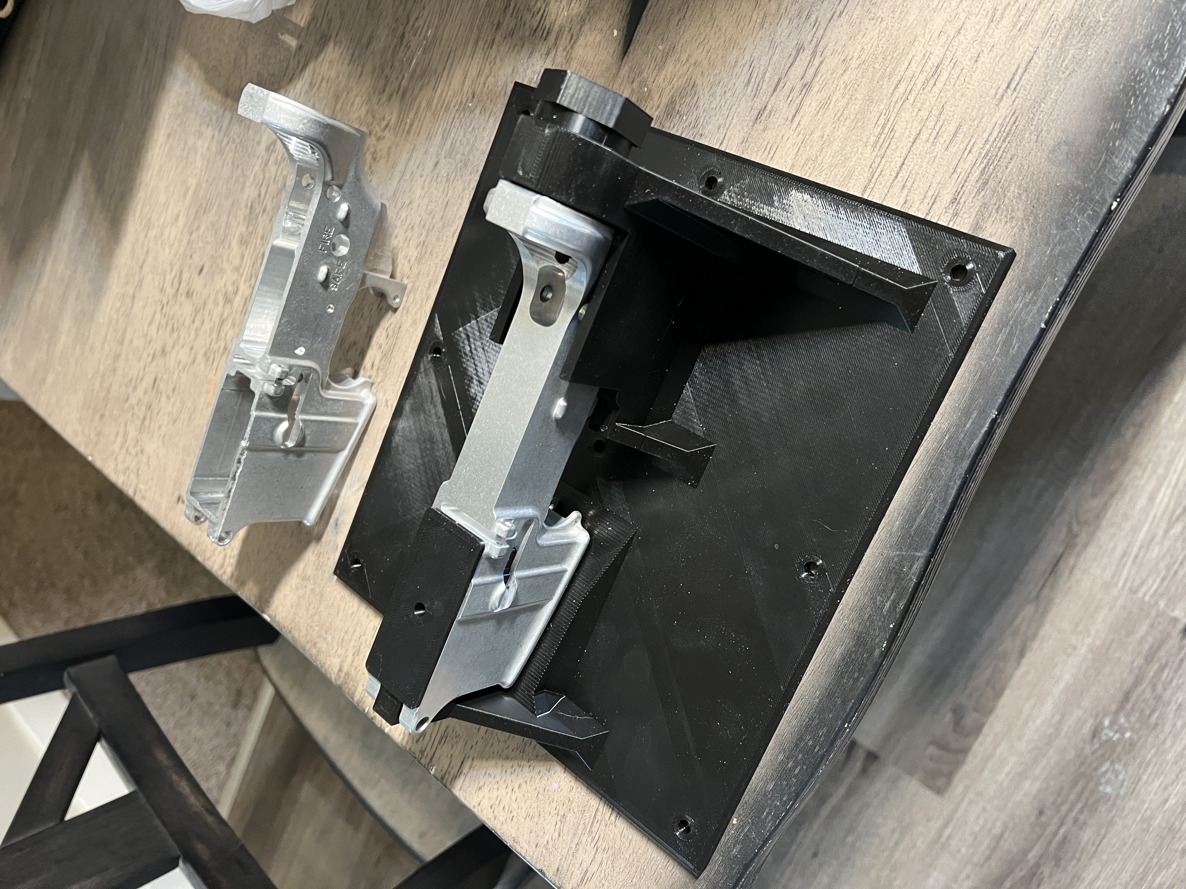 80% AR15 fcg machining jig