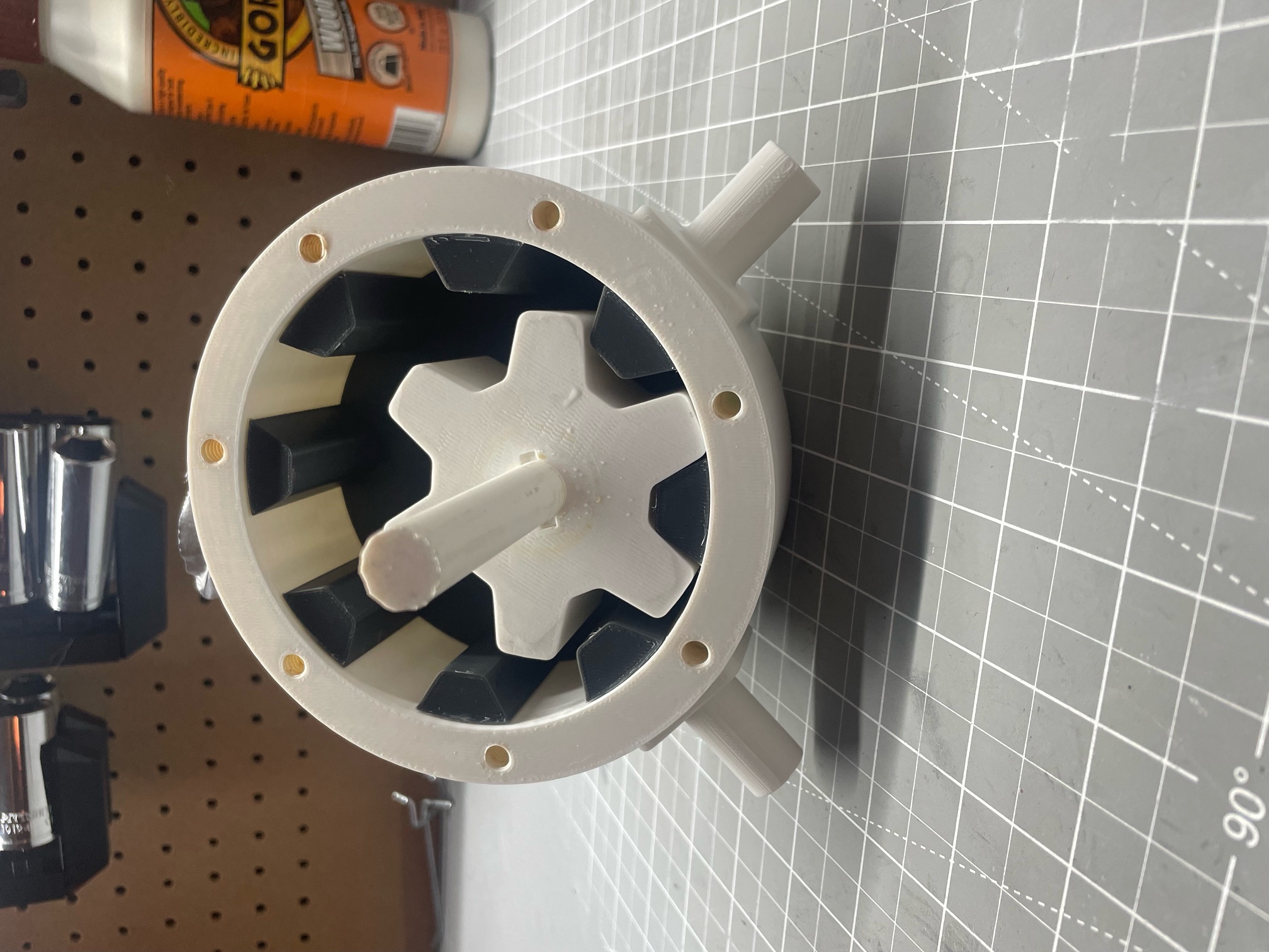Miniatura 2 do modelo 3D Internal Gear Pump