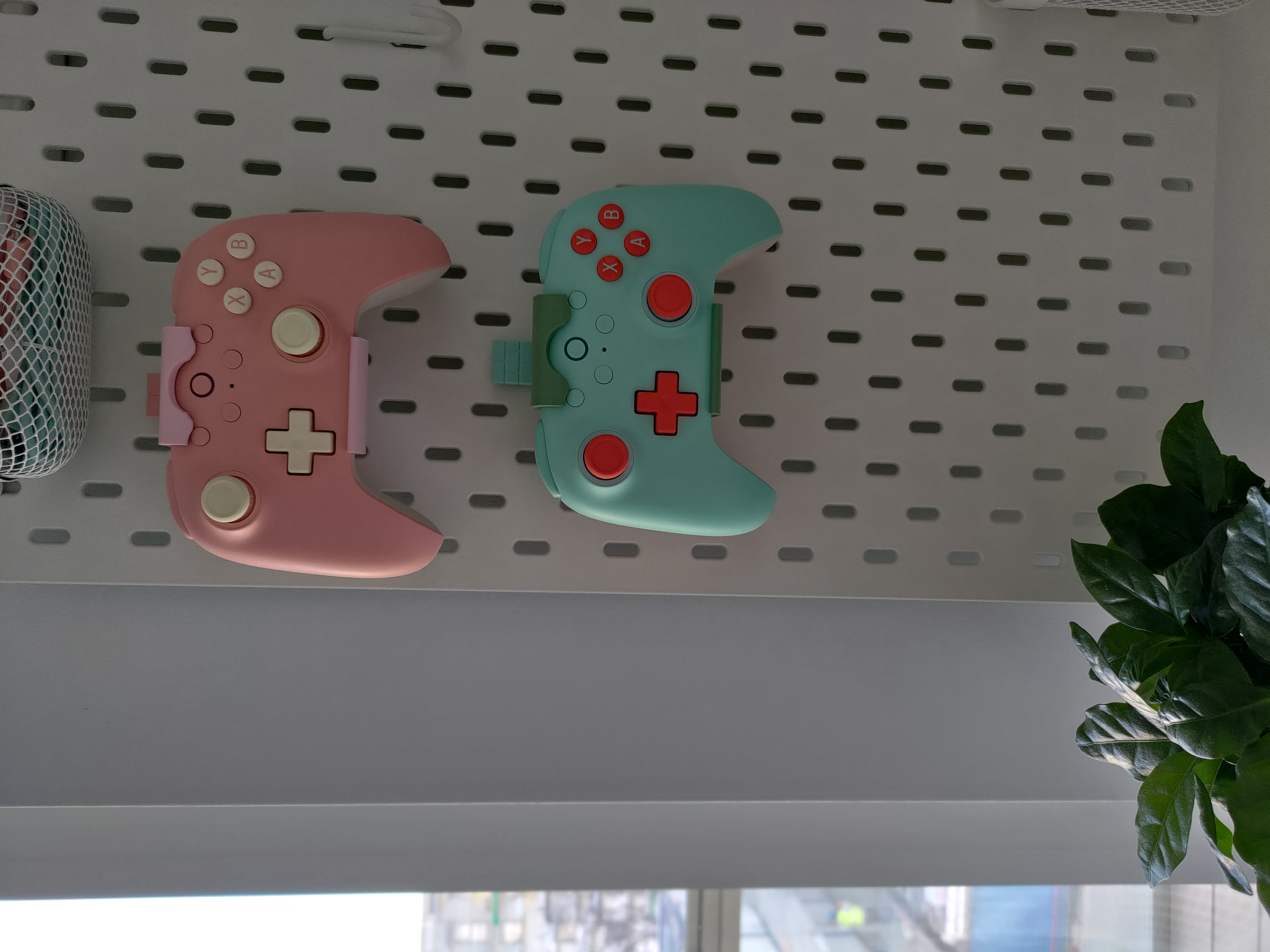 IKEA Skadis Holder for 8BitDo Ultimate 2C Controller with Dongle