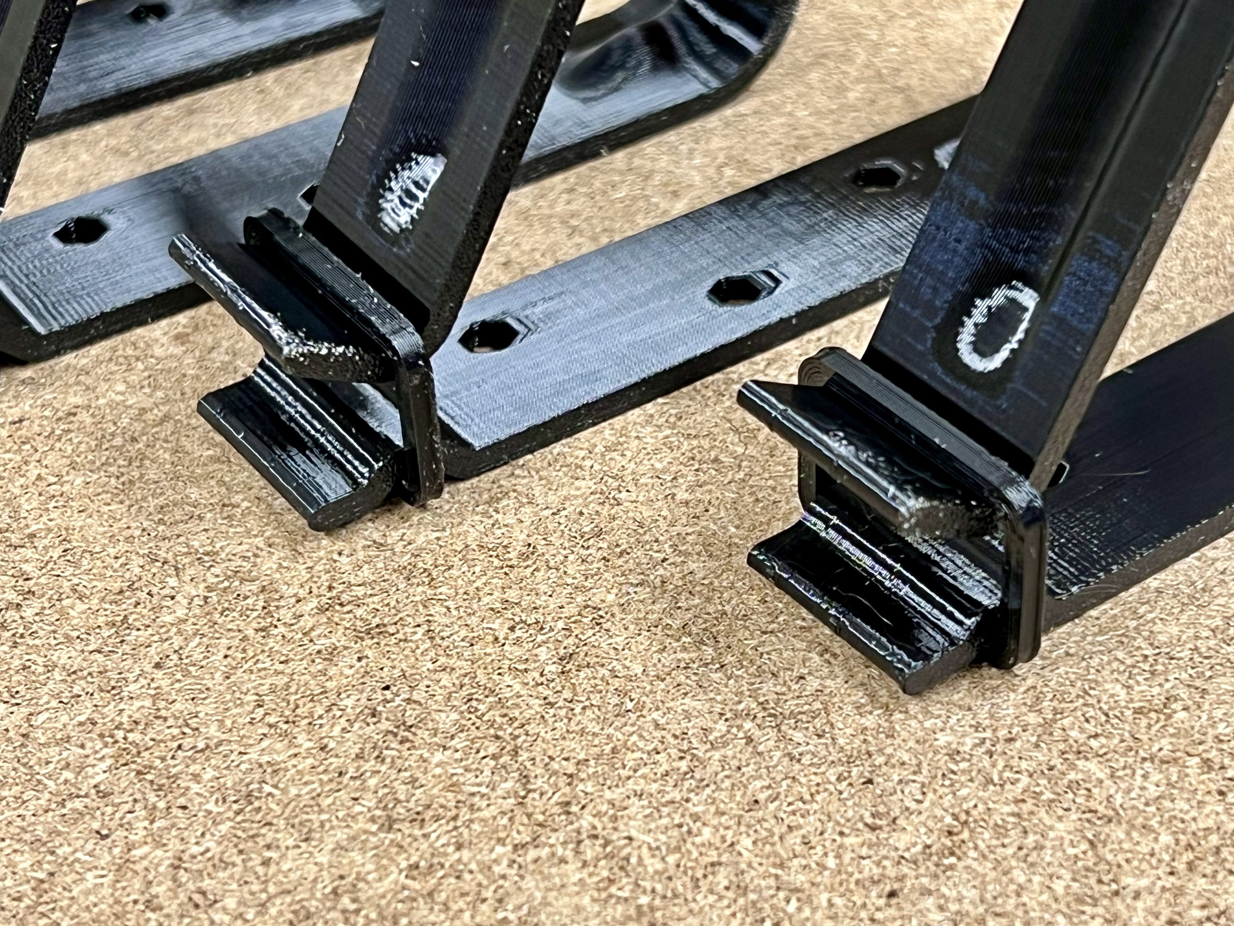 Cable Organizer / Routing Hook - Various Sizes por Lucky Resistor ...