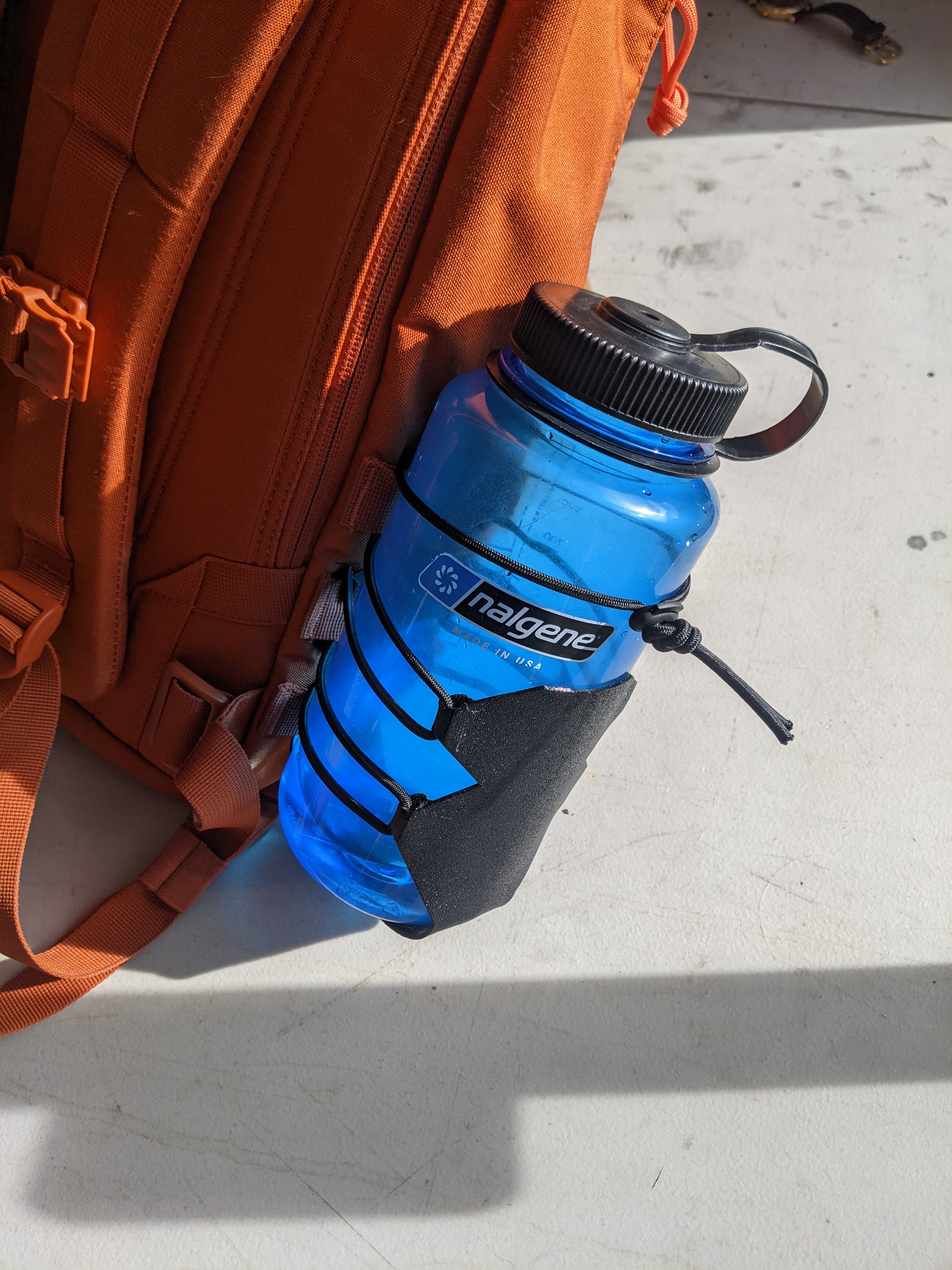 TPU MOLLE Universal Bottle Holder