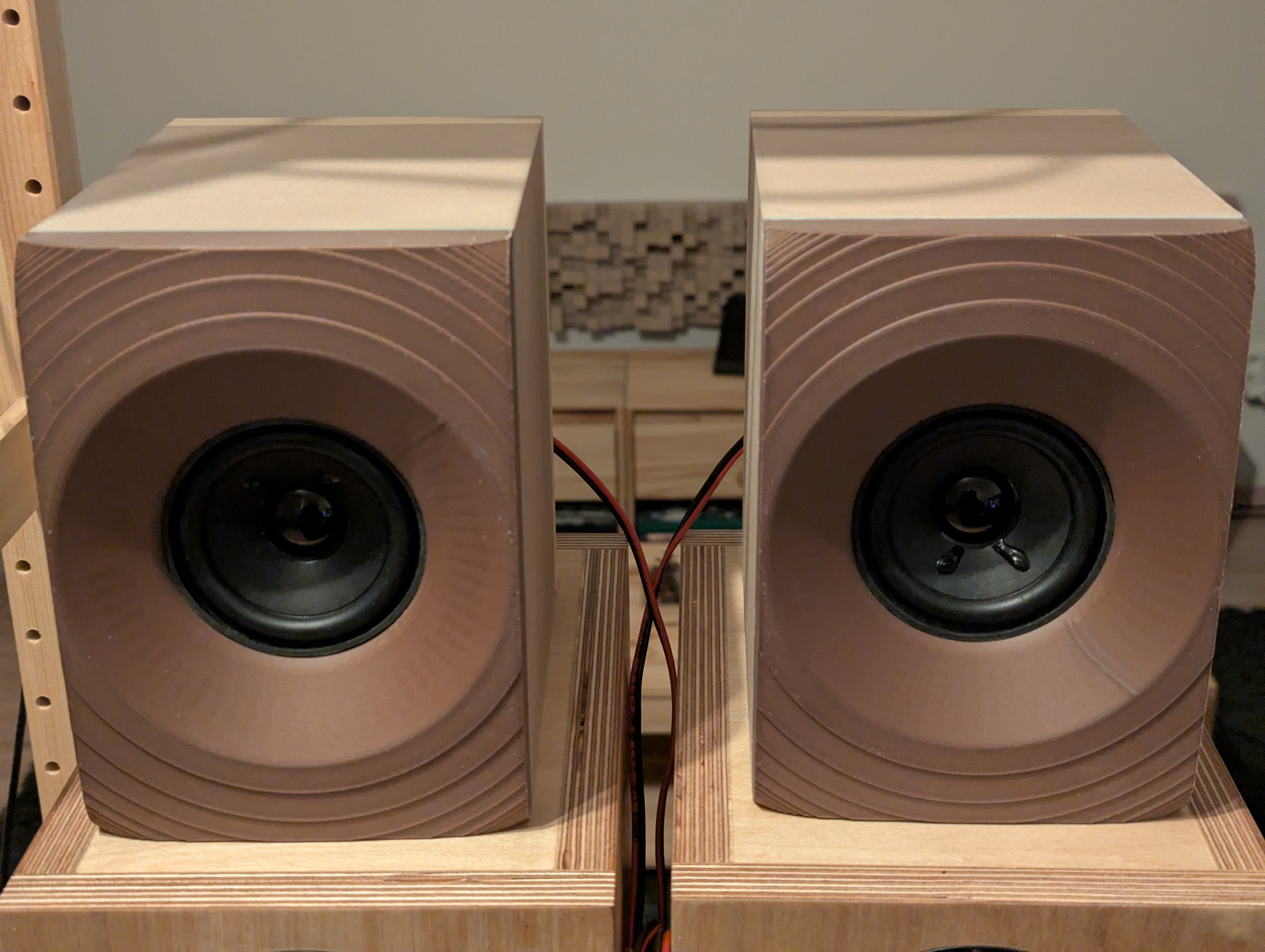 Small 3" speakers (Visaton FRS 8)