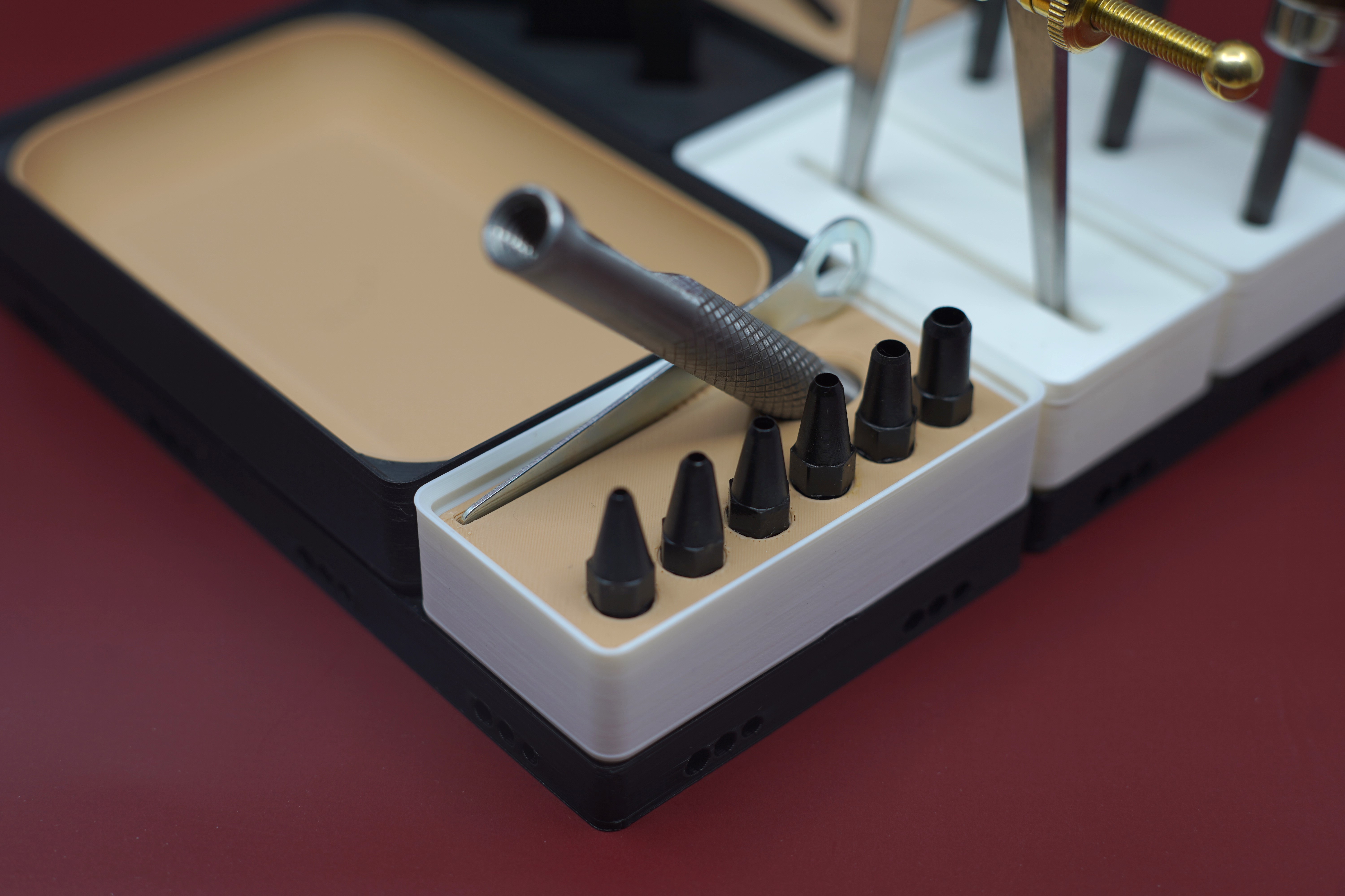 Realeather Crafts Mini Punch Set Holder Gridfinity 3D model thumbnail
