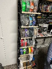 Bracket for filament spool holding