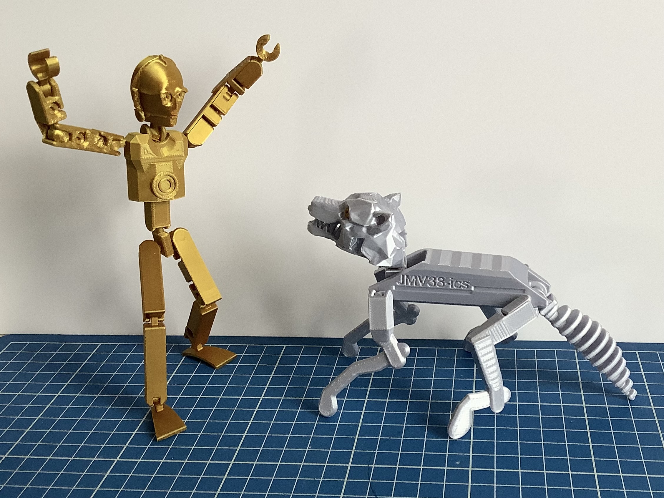 Miniatura 5 do modelo 3D robot wolf