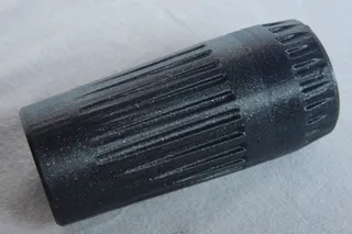 Verschraubbare Dose für 120 Mittelformat Film im Ripp-Design; Screw-on container for 120 medium format film in a ribbed design