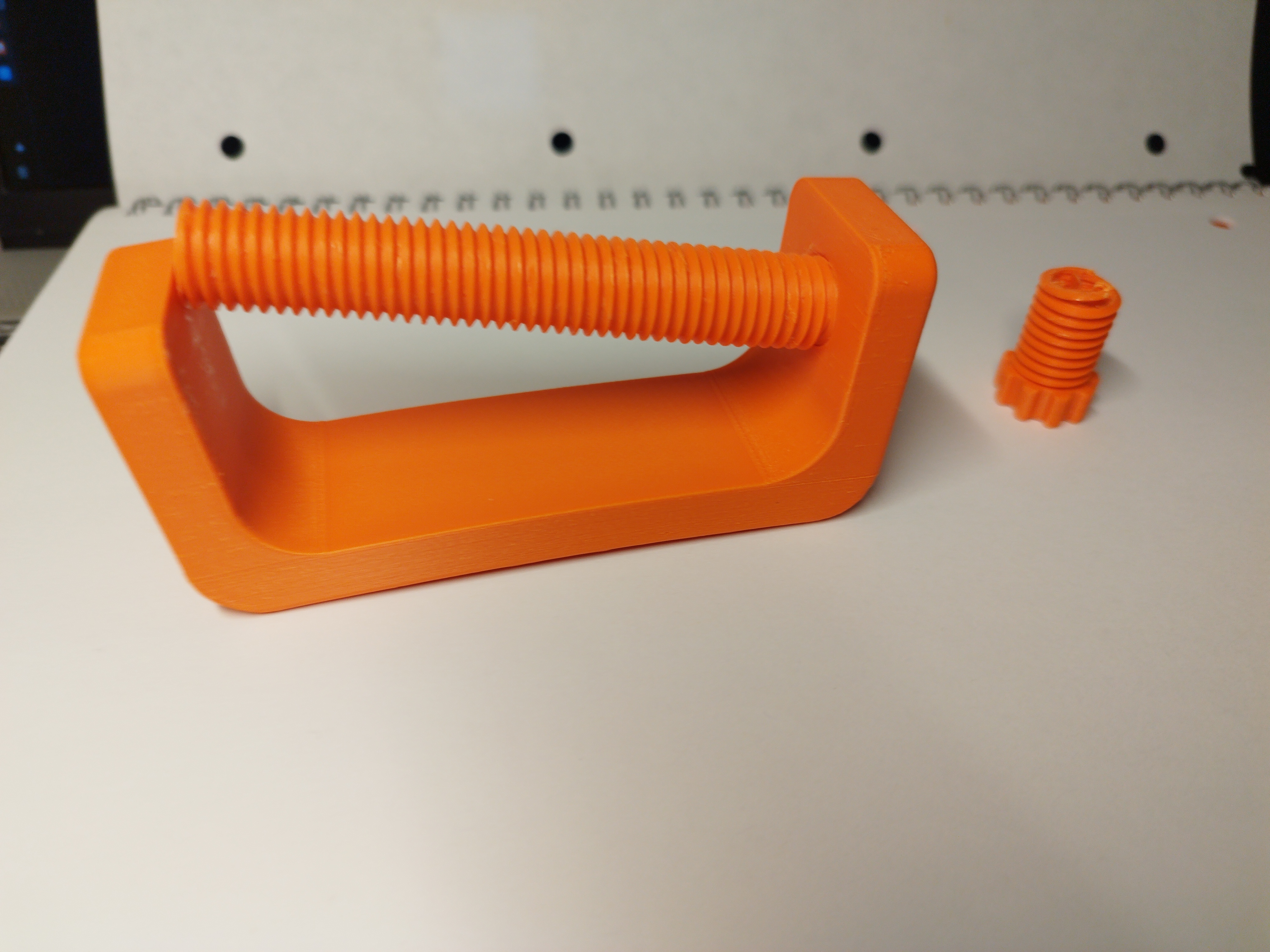 Simple g clamp — thumbnail 2