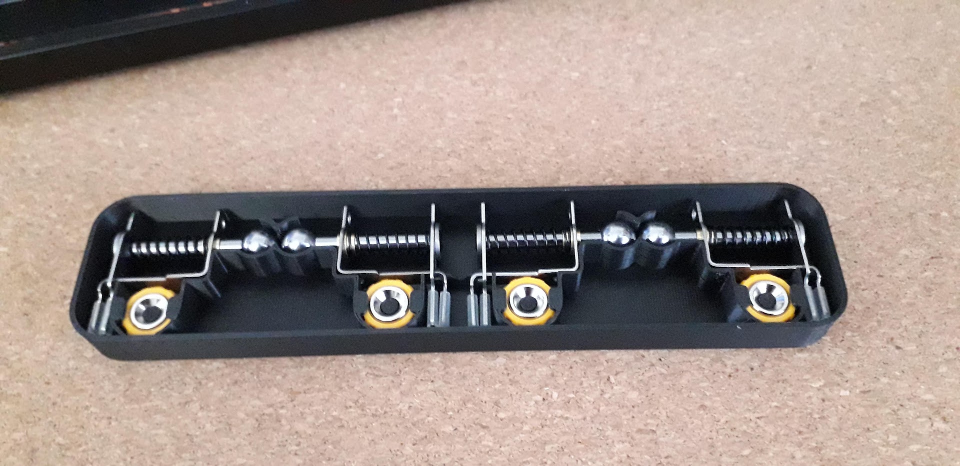 Omnifixo Small Case