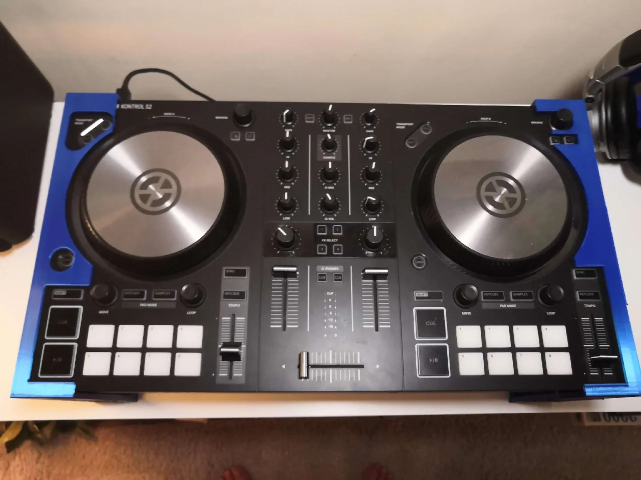 Traktor S2 MK3 Stand by Jeremax | Download free STL model