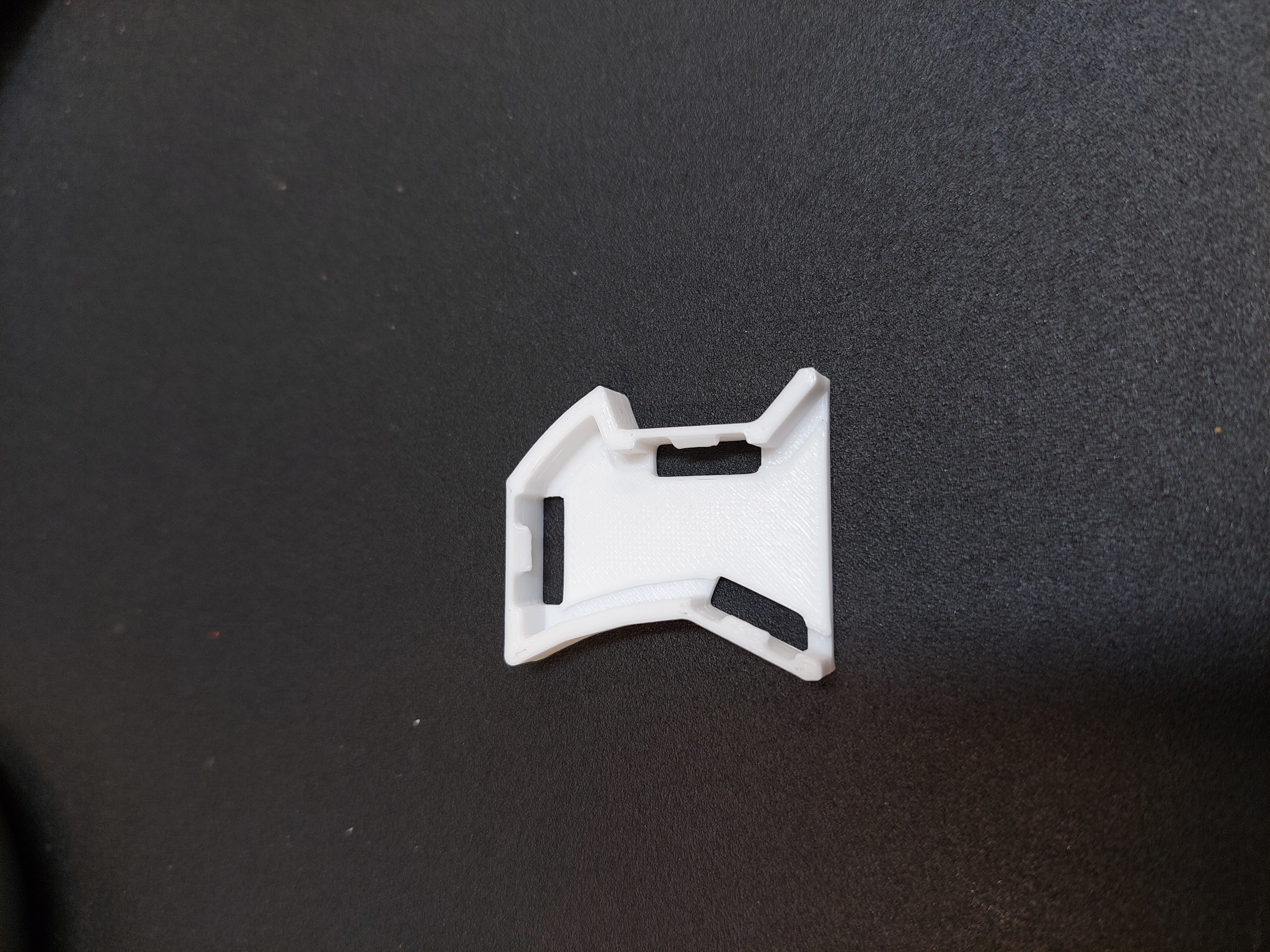 Lista drawer cabinet locking mechanism