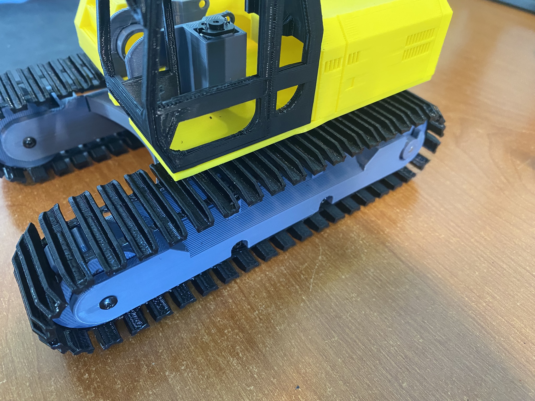 Fast Track for DIY RC Excavator