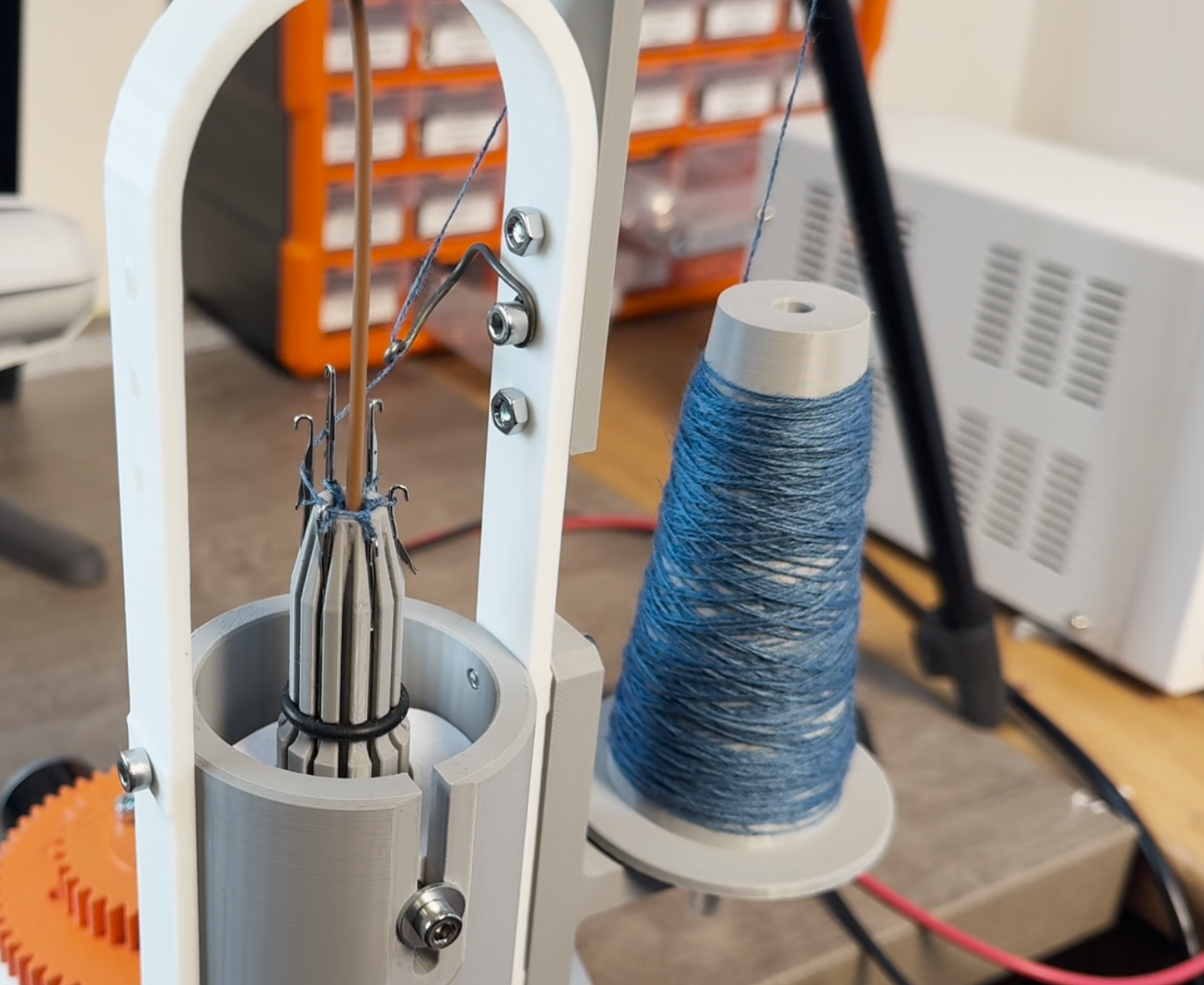 Miniatura 5 do modelo 3D Circular knitting machine Upgrade