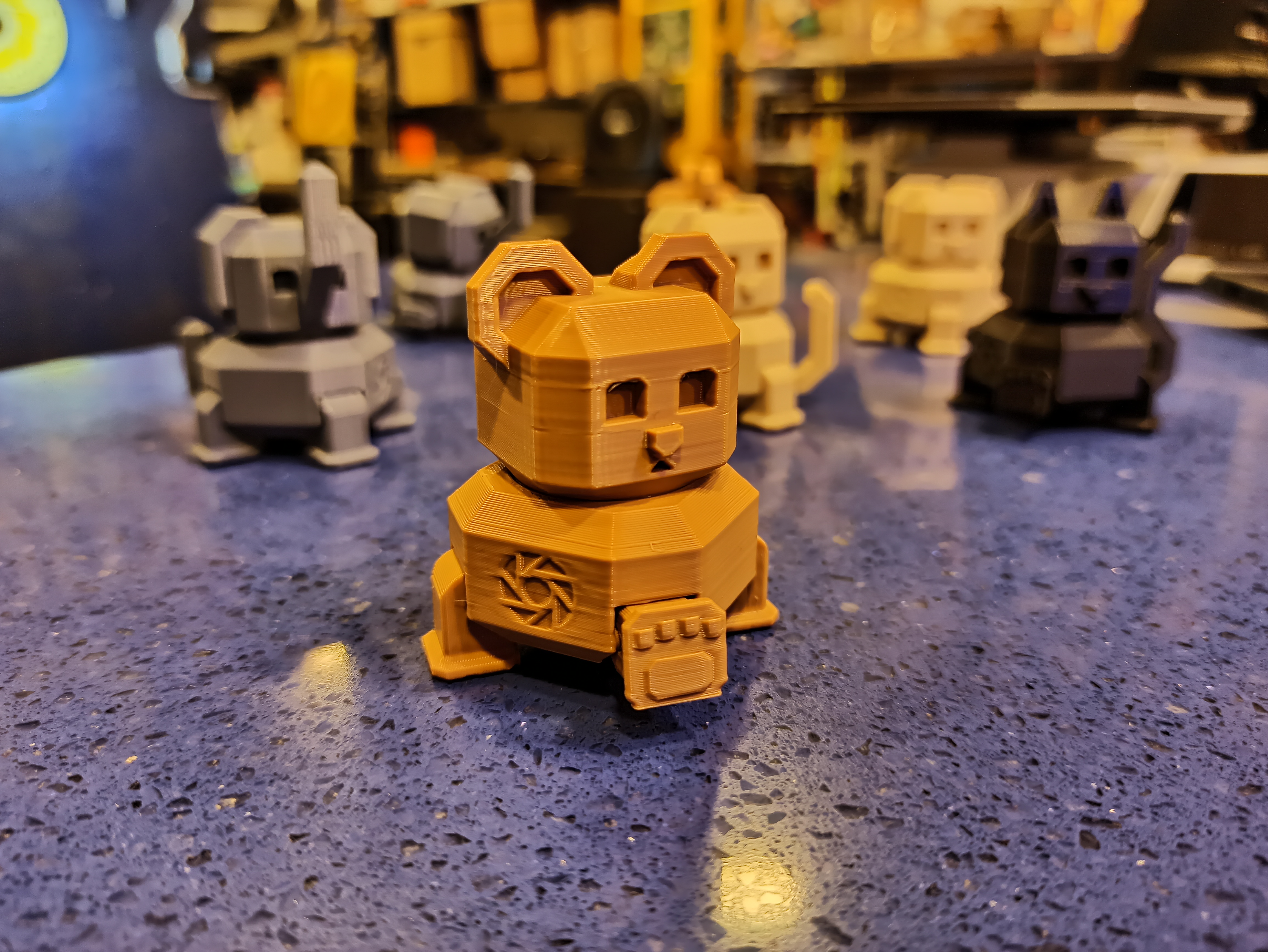 Miniatura 5 do modelo 3D orama mini robot bear articulated