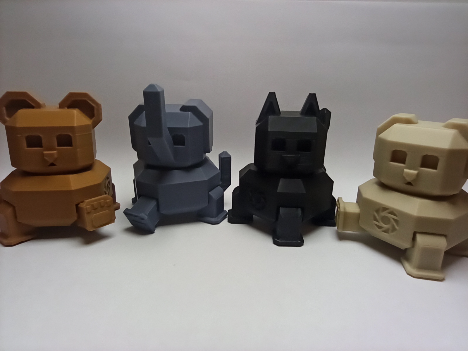 Miniatura 2 do modelo 3D orama mini robot bear articulated