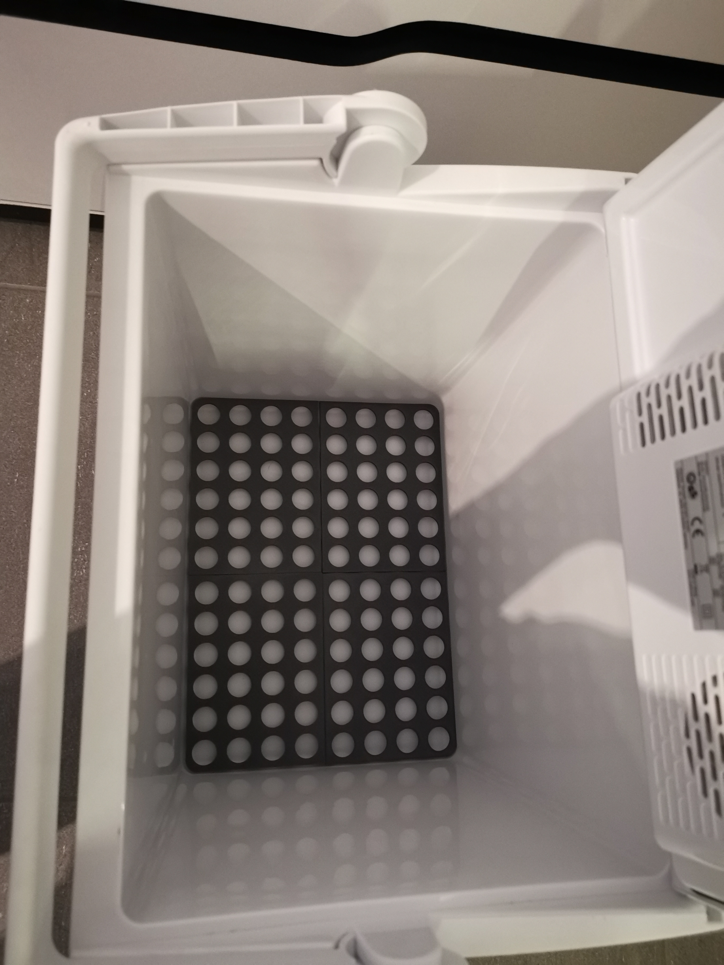 Mobicool MV26 Grid for Floor