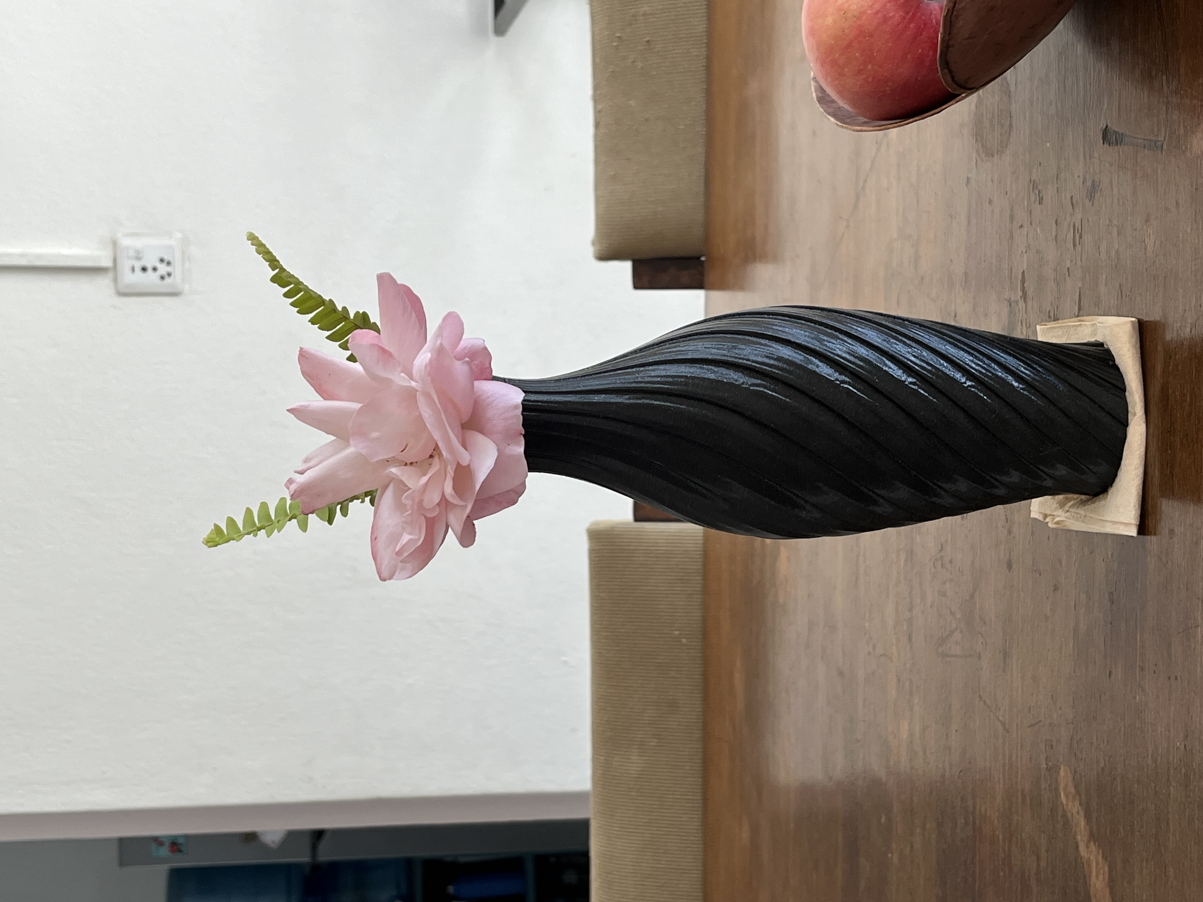 Modern Spiral Vase (Efficient filament usage & support less) — thumbnail 5