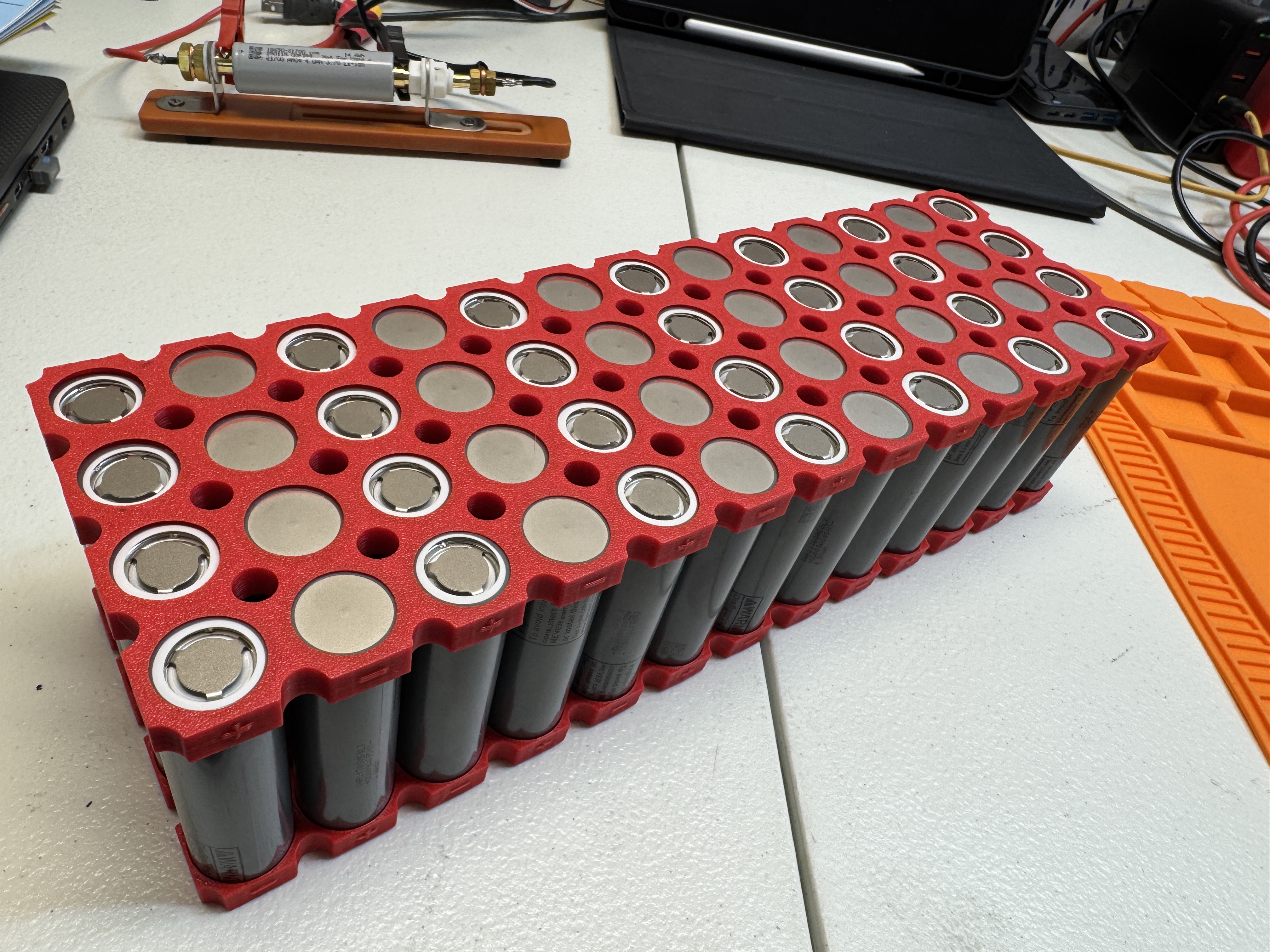 13S4P 21700 - 48V 20ah Battery Tray
