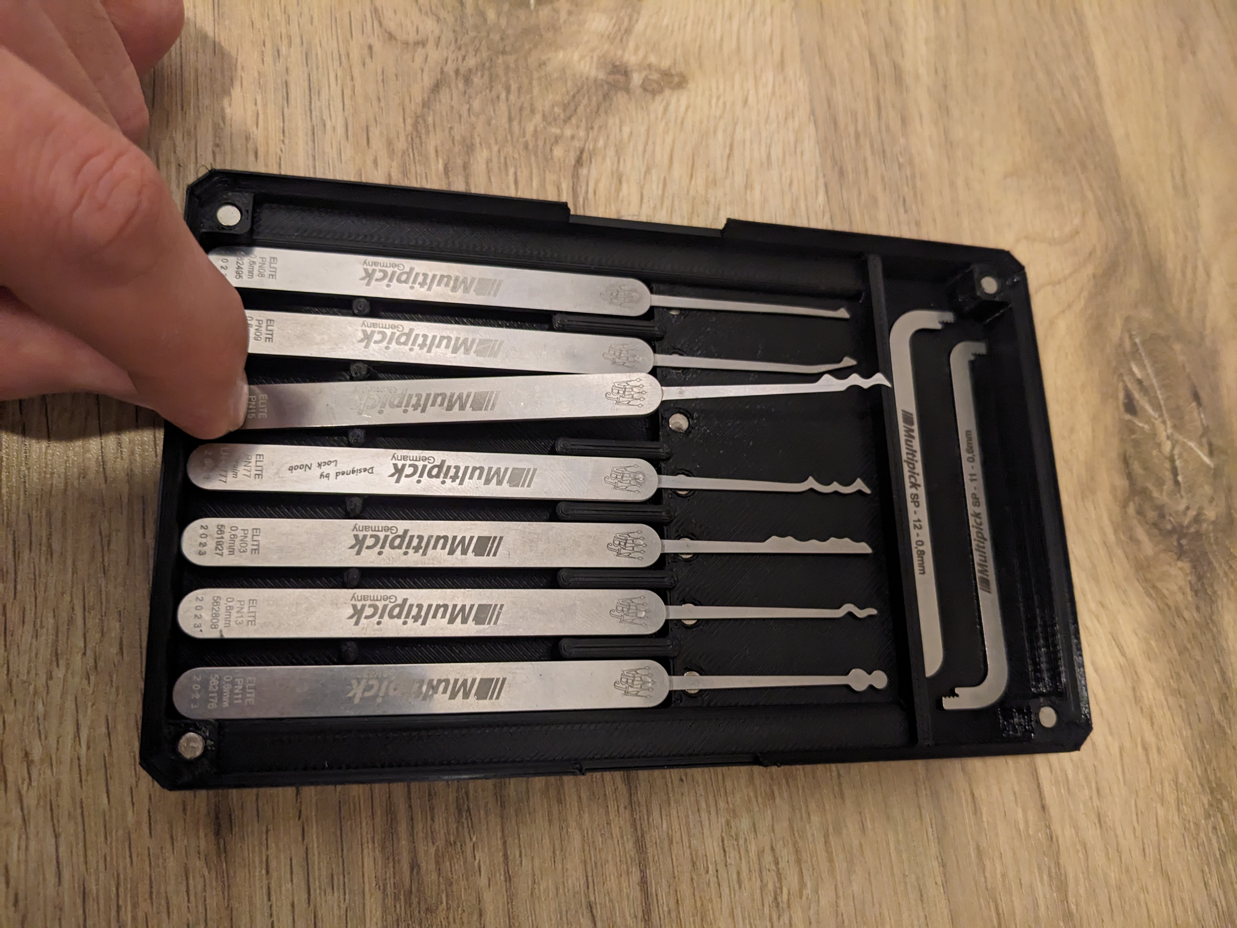 Miniatura 4 do modelo 3D Lock Pick Stack