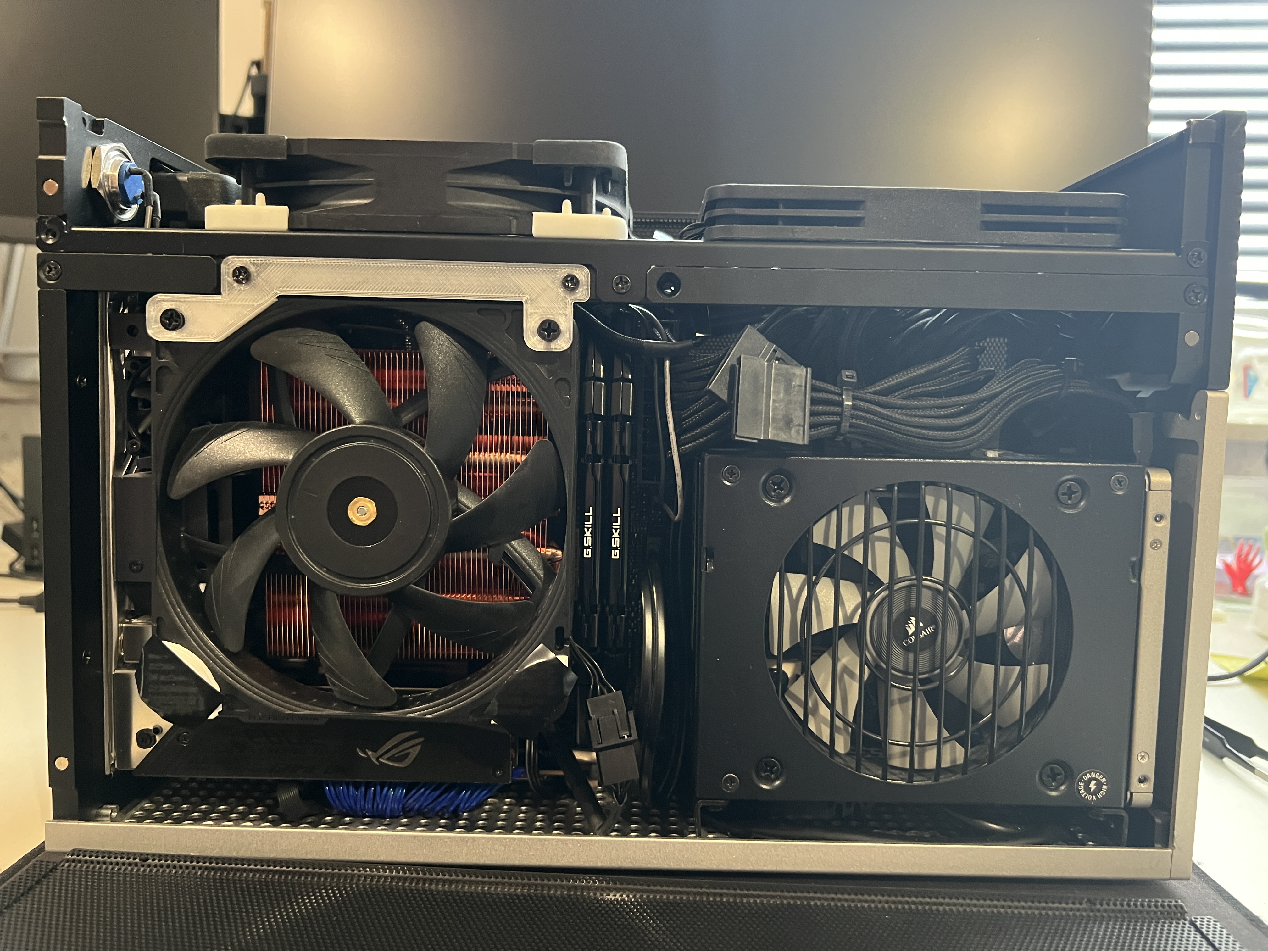 AXP90-x47 120mm fan adapter for FormD T1 V1.1