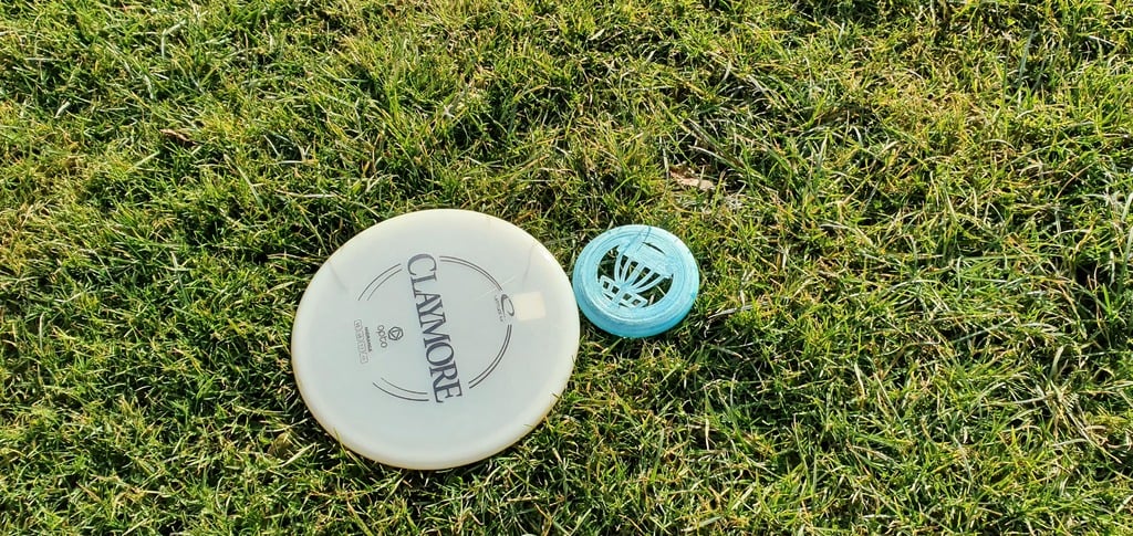 Miniatura 2 do modelo 3D Discgolf marker