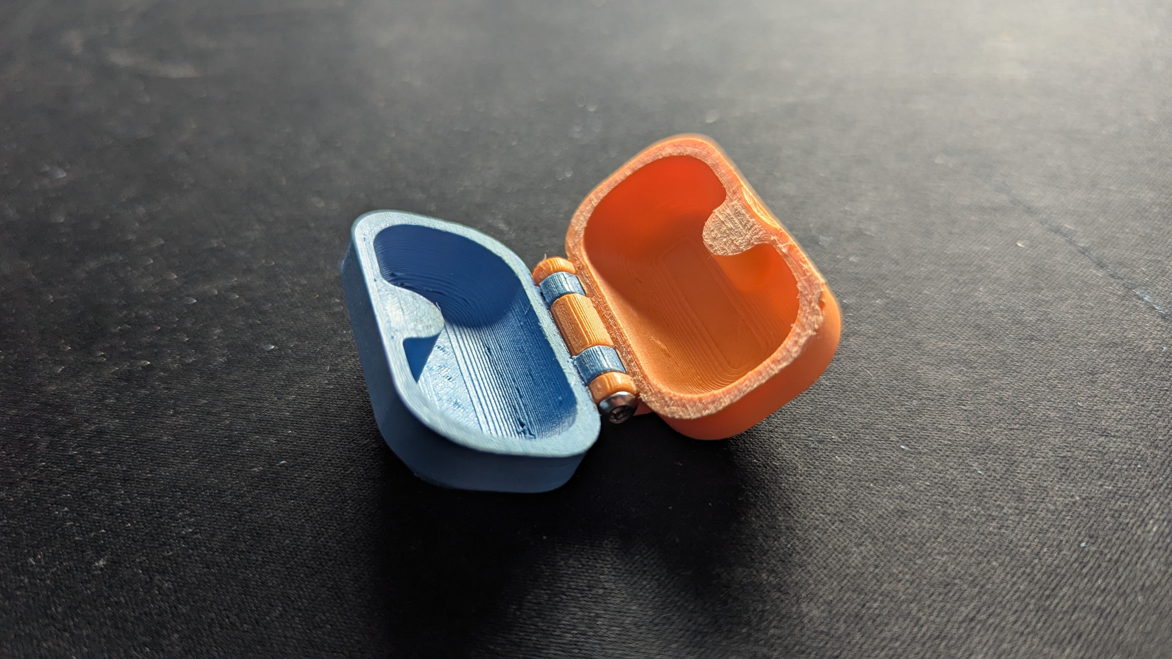 Miniatura 4 do modelo 3D Earplug case