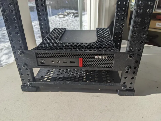 Lenovo Thinkcentre M920 10 Inch Rack Mount