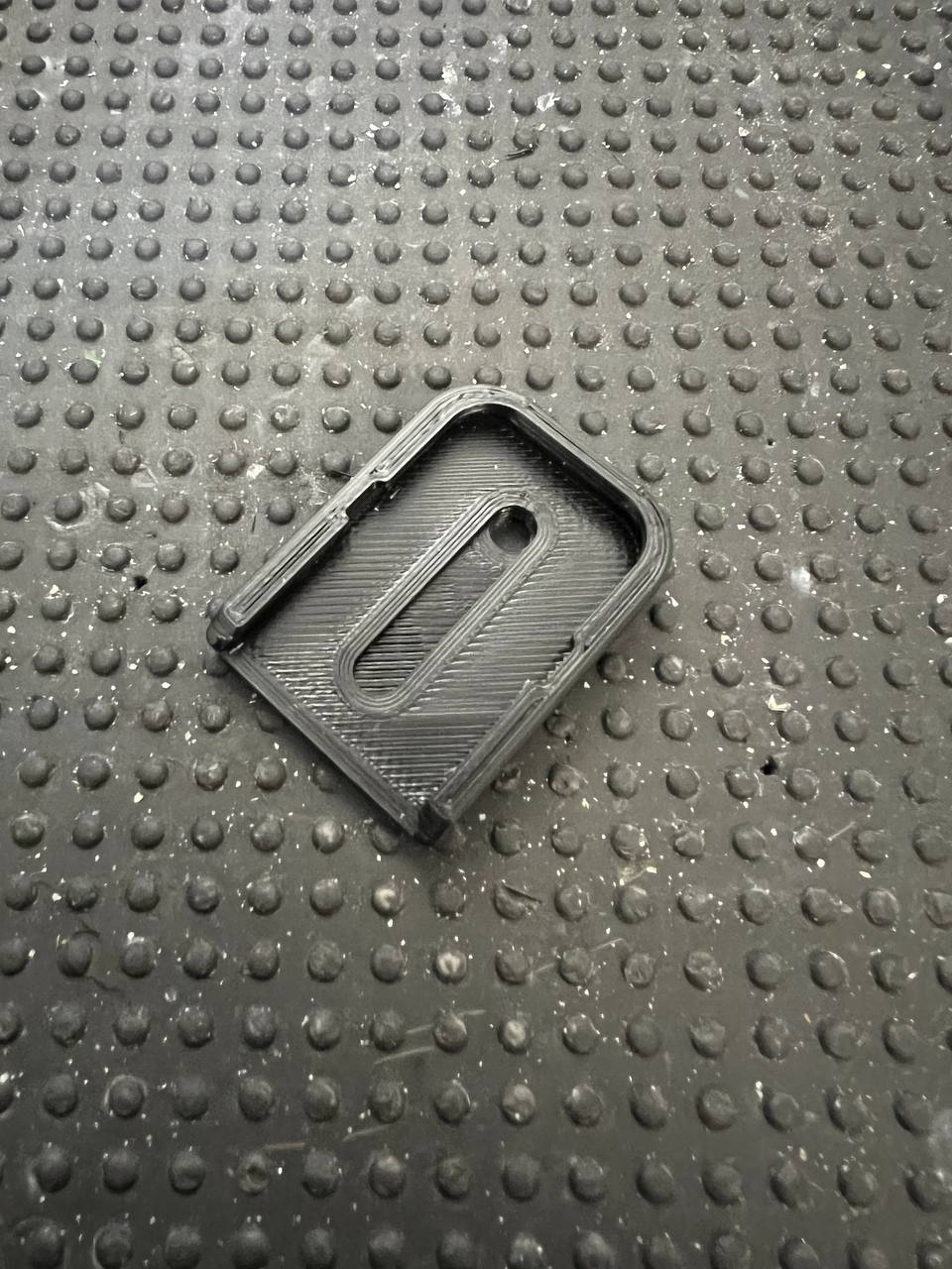 Glock Magazine Base Plate (G17/19/34...) with slit