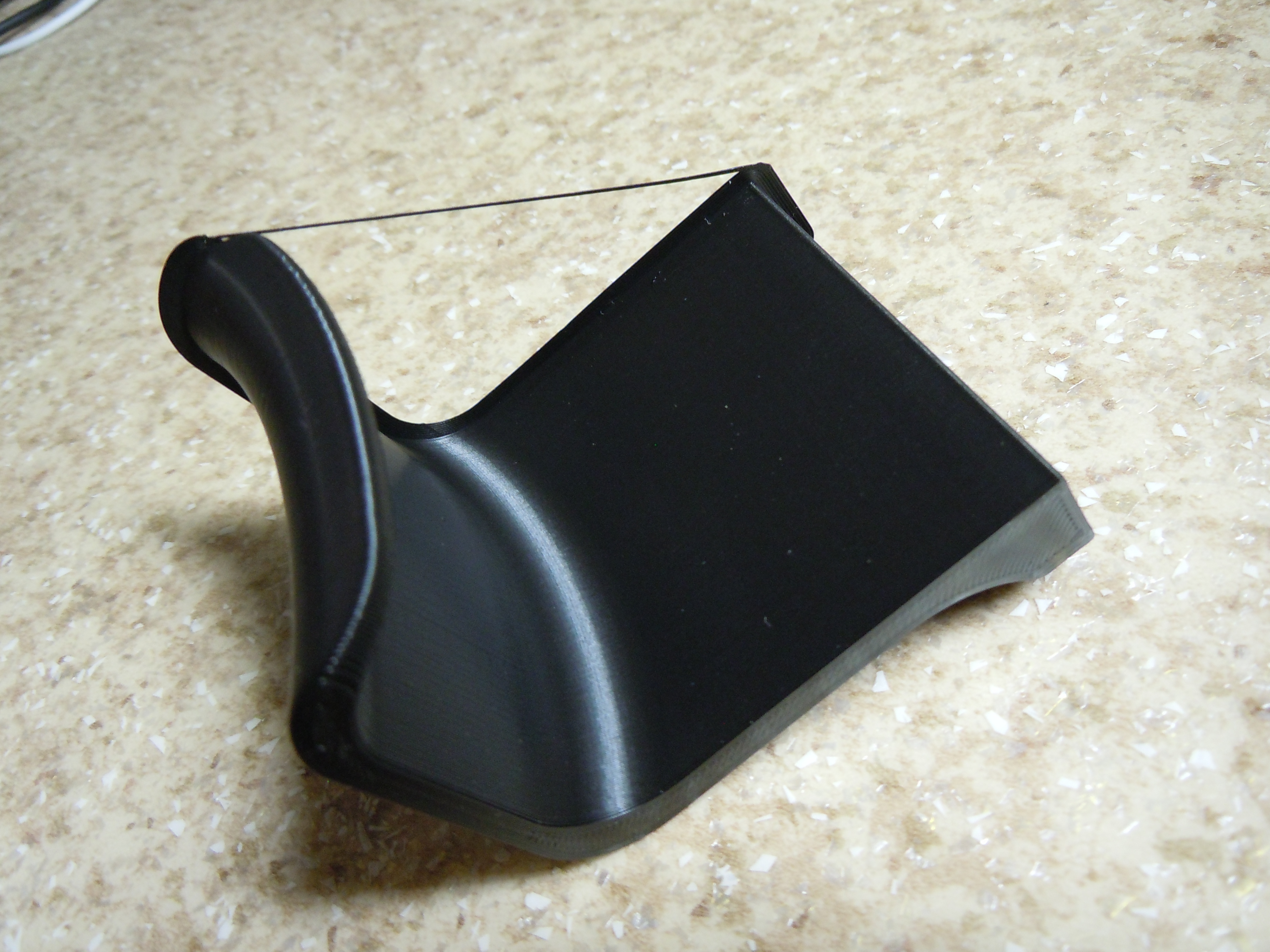 Miniatura 2 do modelo 3D Headphone holder