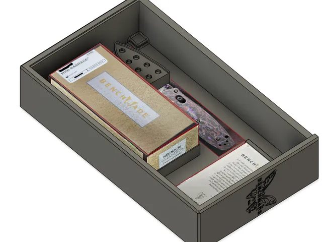 Benchmade Mini Barrage Shadow Box
