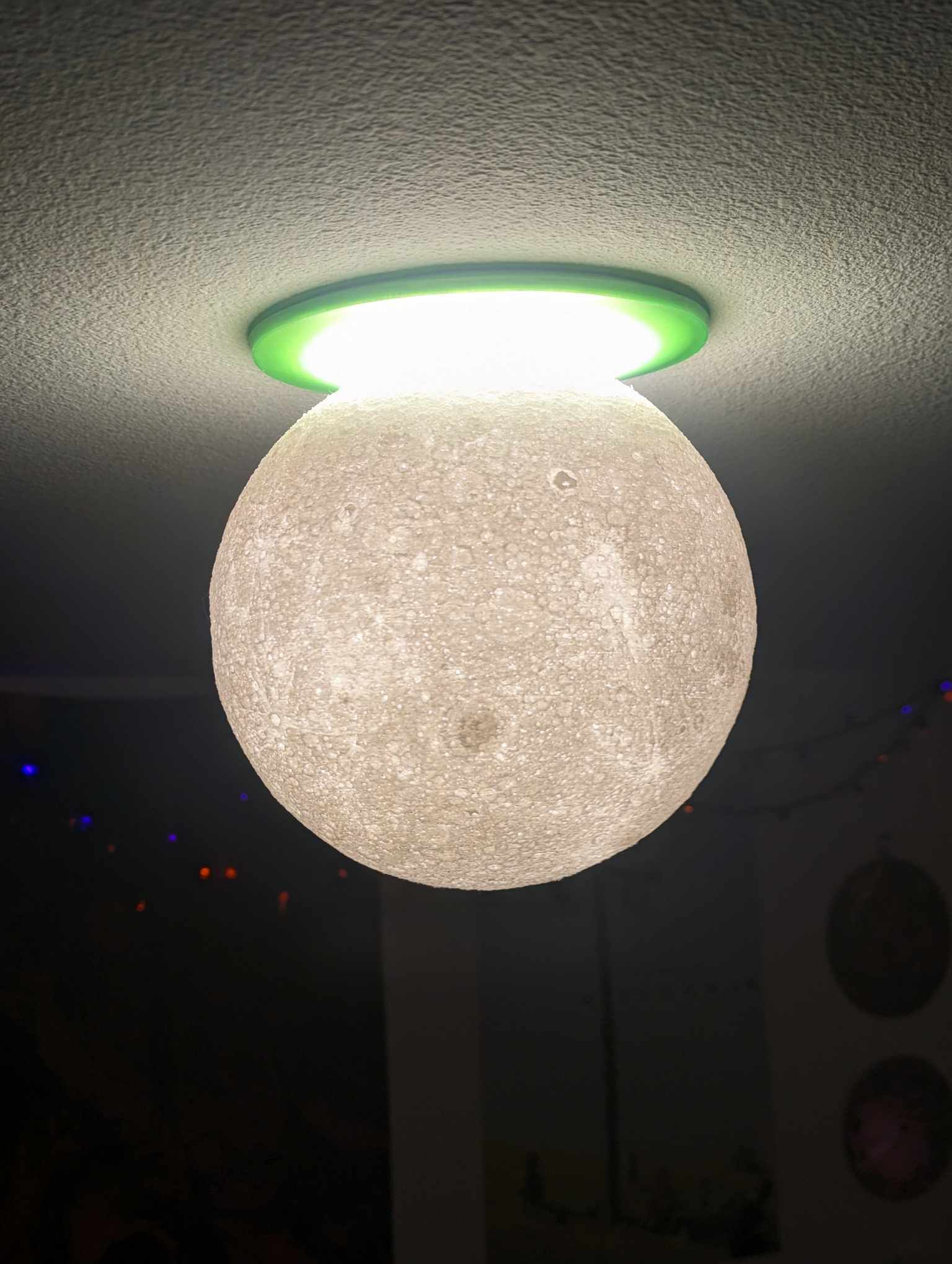 Miniatura 2 do modelo 3D Recessed Ceiling Light Diffuser Adapter (TPU+PLA)