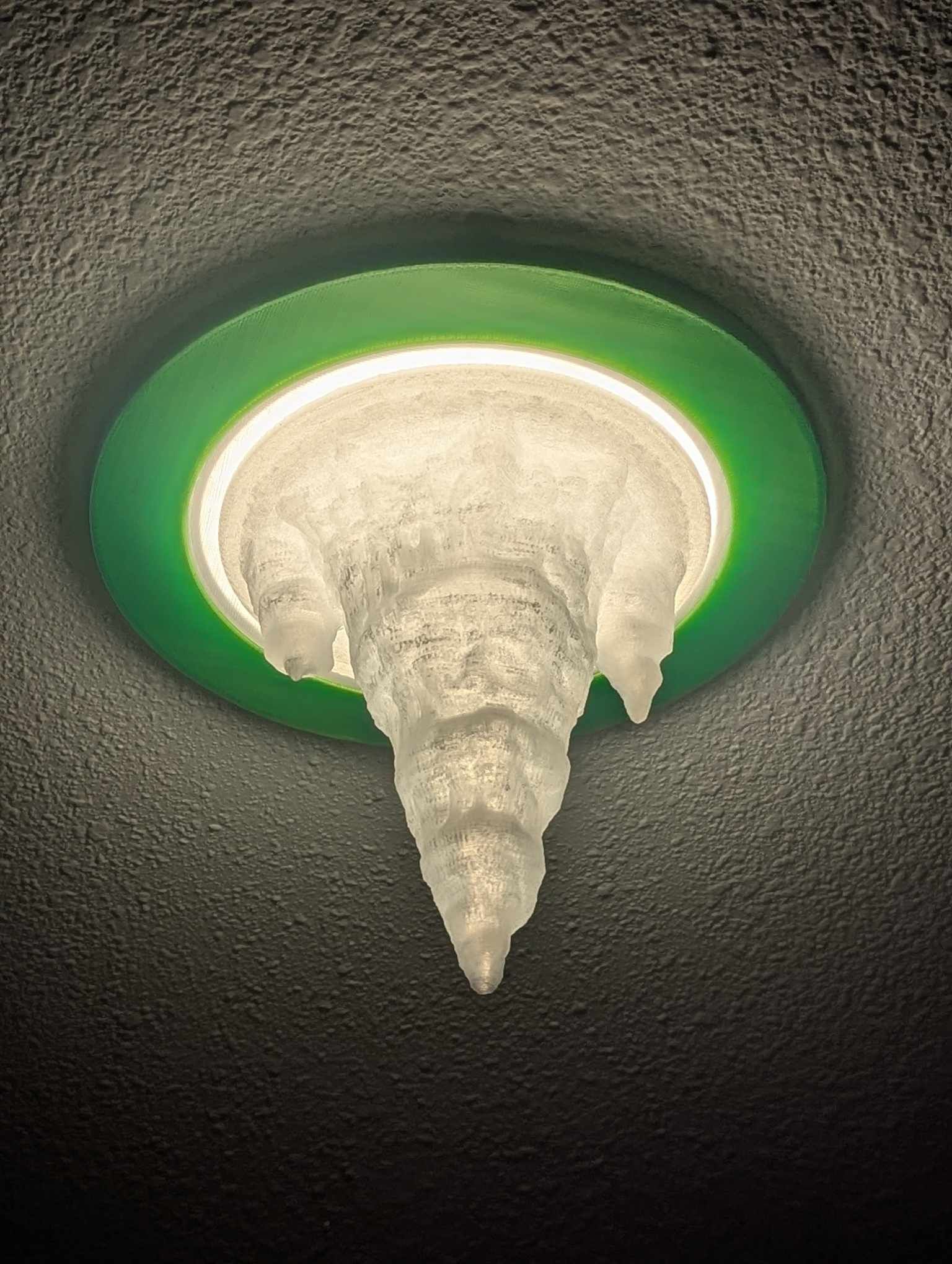 Miniatura 3 do modelo 3D Recessed Ceiling Light Diffuser Adapter (TPU+PLA)
