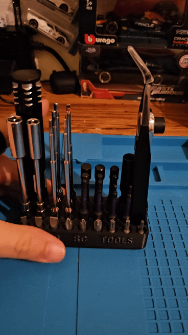 Miniatura 2 do modelo 3D RC Tools stand v2