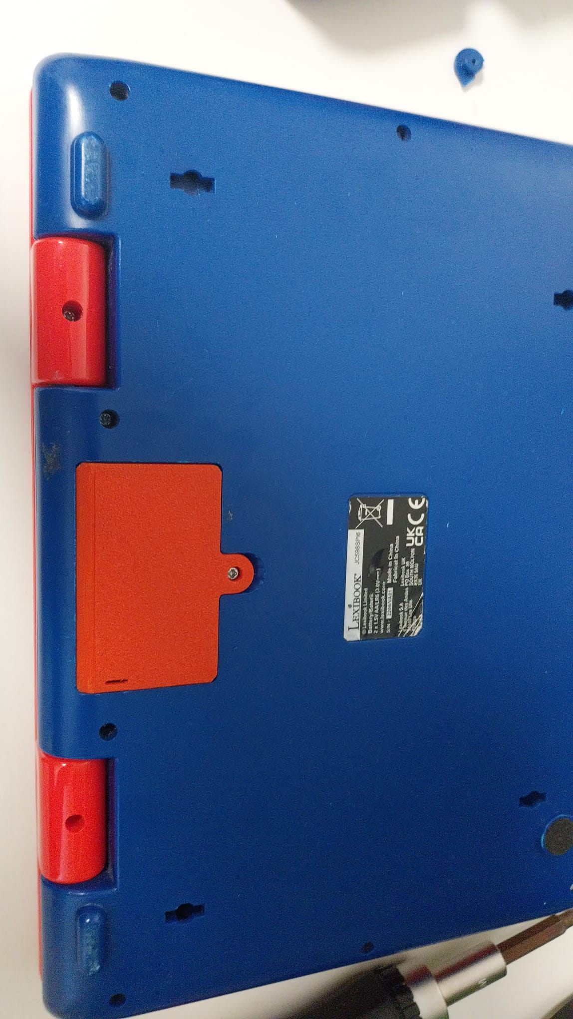 battery cover lexibook laptop