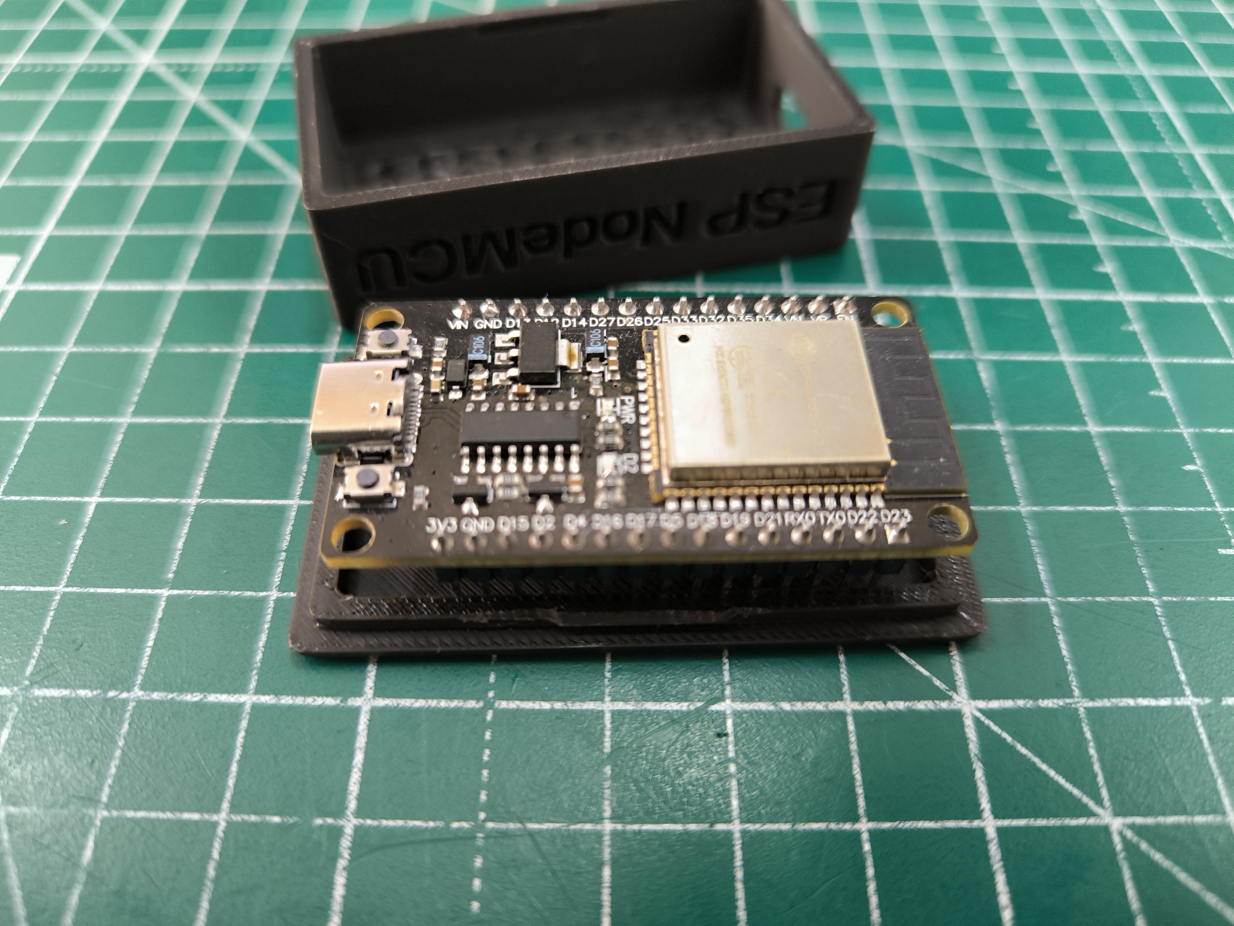 Case NodeMCU — miniatura 2