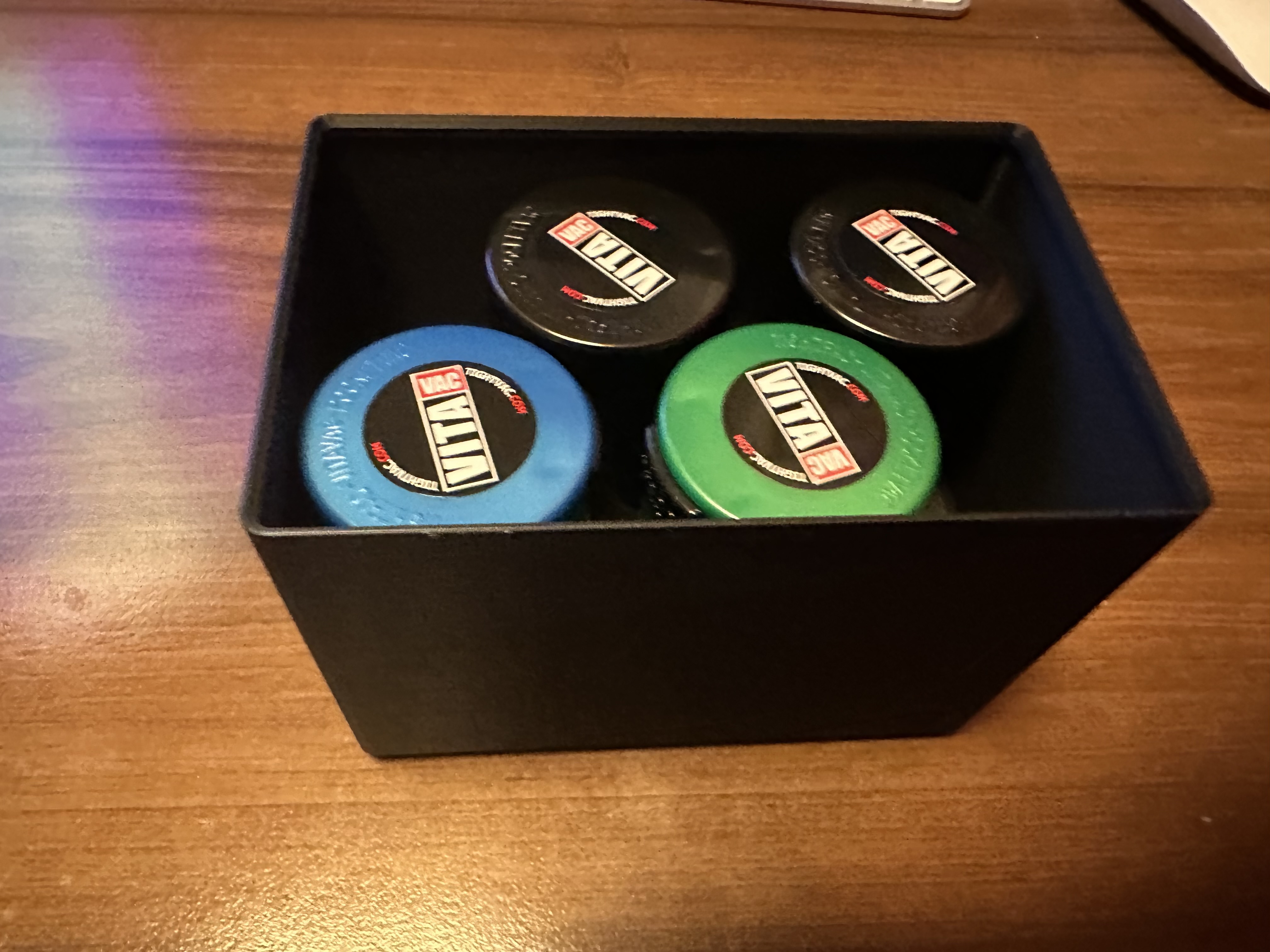 Stackable Gridfinity container for 4 TightVac VitaVac (0,06 L) cans (3x2x12)